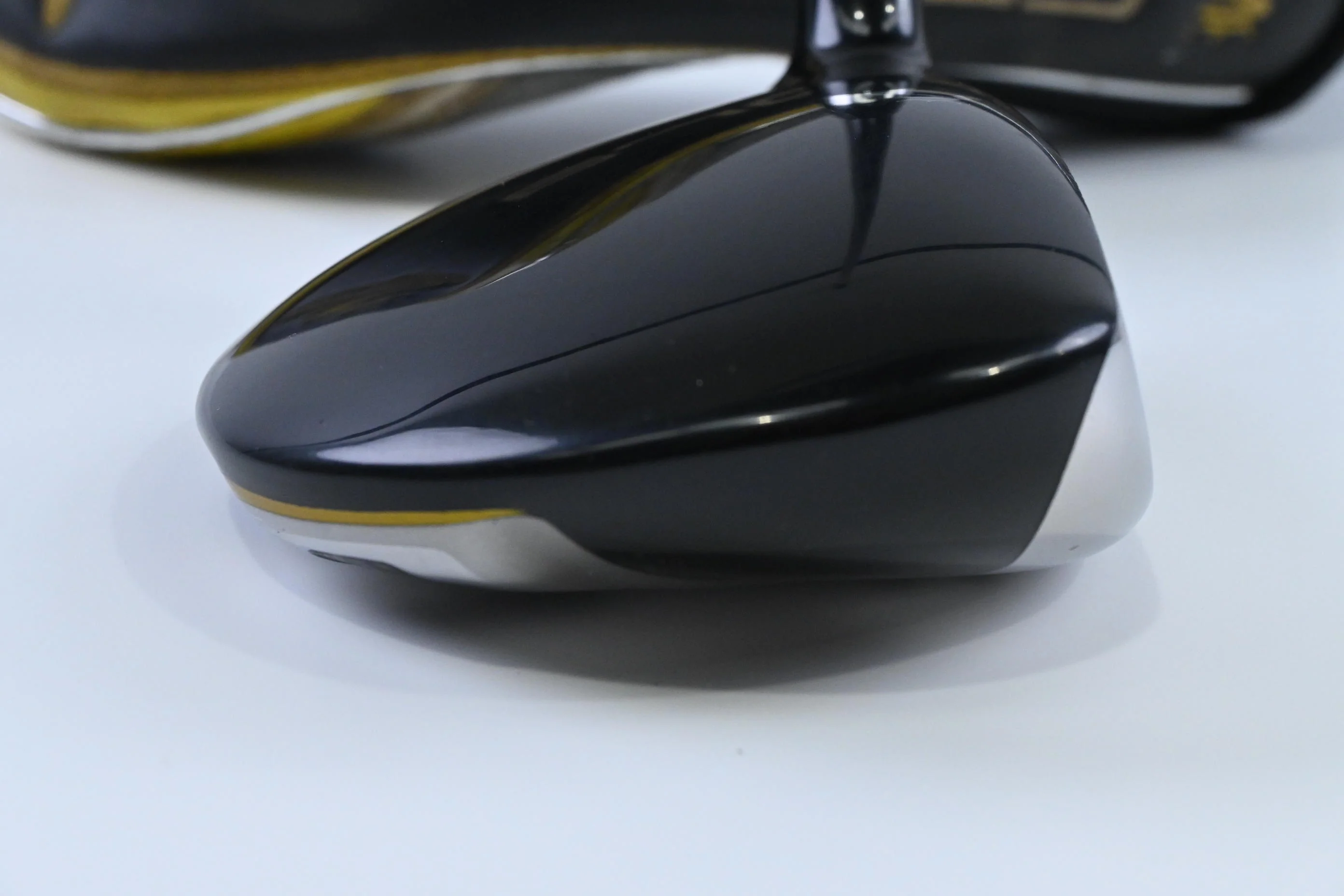 Cobra S2 #3 Wood / 15.5 Degree / Regular Flex Fujikura Fit-On Max 65 Shaft - Image 3