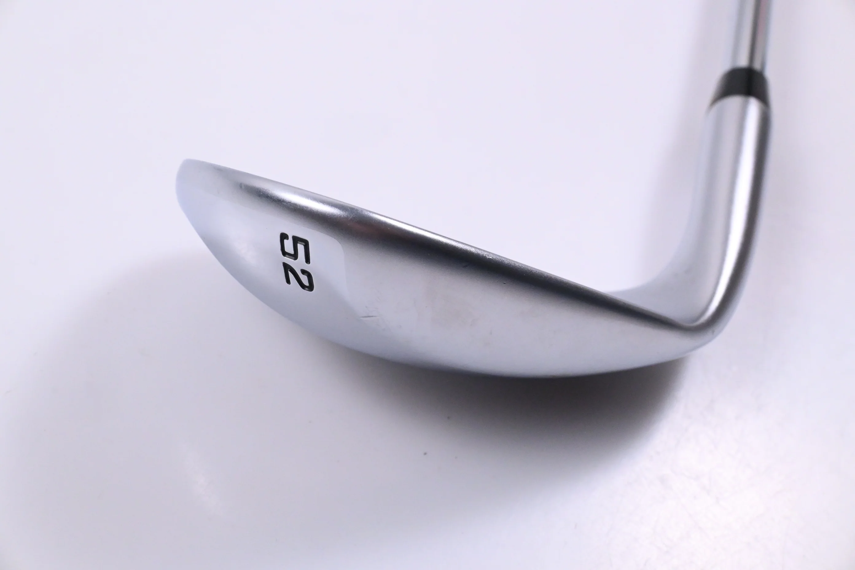 Cobra Snakebite X 2023 Gap Wedge / 52 Degree / Regular Flex Steel Shaft - Image 3