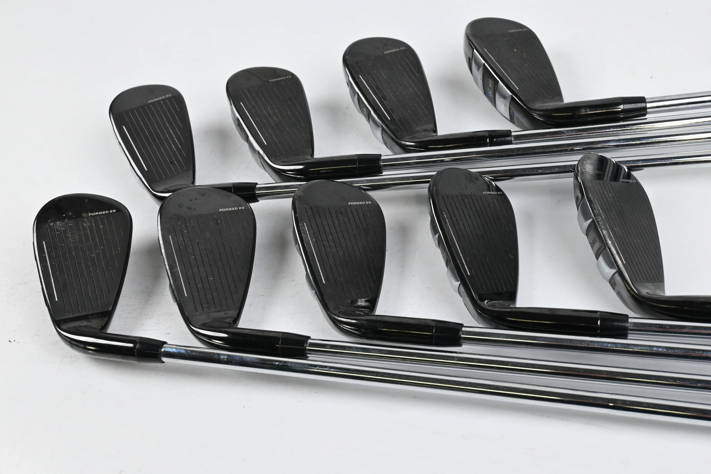 Cobra T-Rail Hybrid Combo Irons / 4-PW+GW+SW / Regular Flex Cobra Ultralite - Image 3