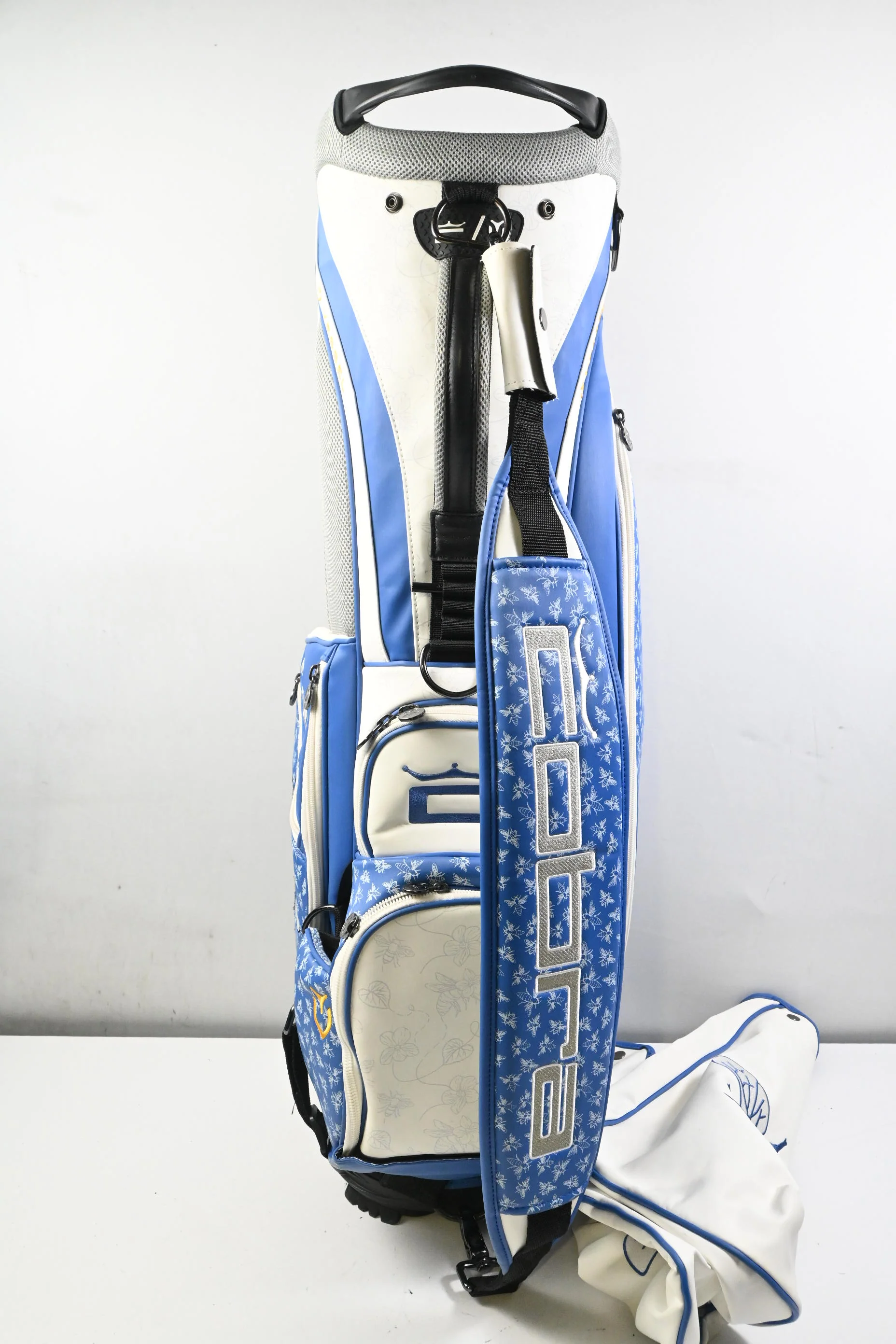Cobra Vessel Stand Bag / 4-Way Divider / White & Blue - Image 3