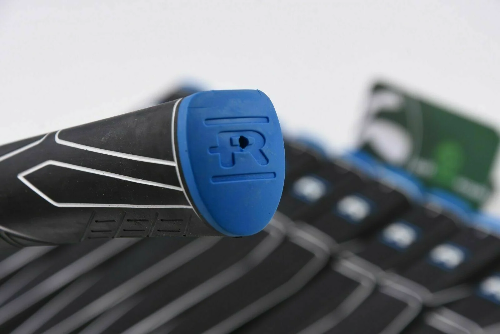 Rife Elastomer Putter Grip / Oversize / Black - Image 5