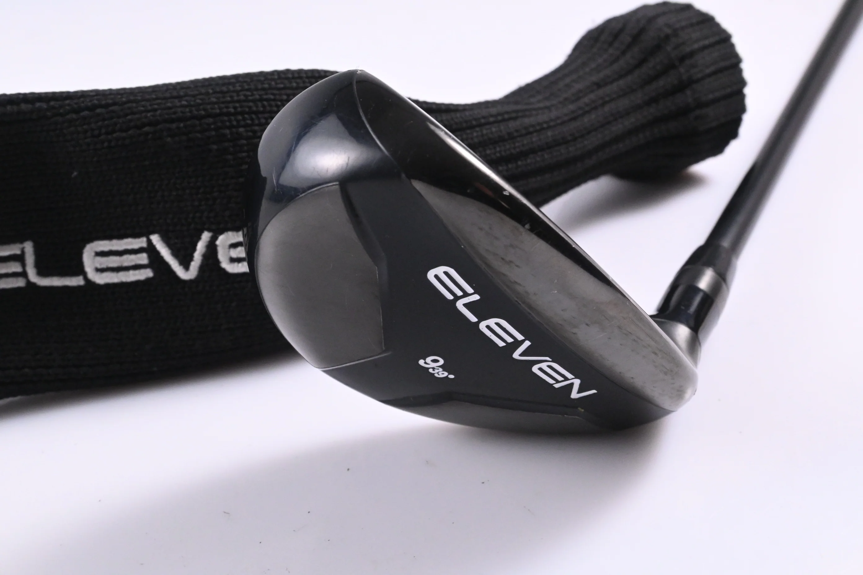 Eleven #9 Hybrid / 39 Degree / Regular Flex KBS TGI 70 Shaft