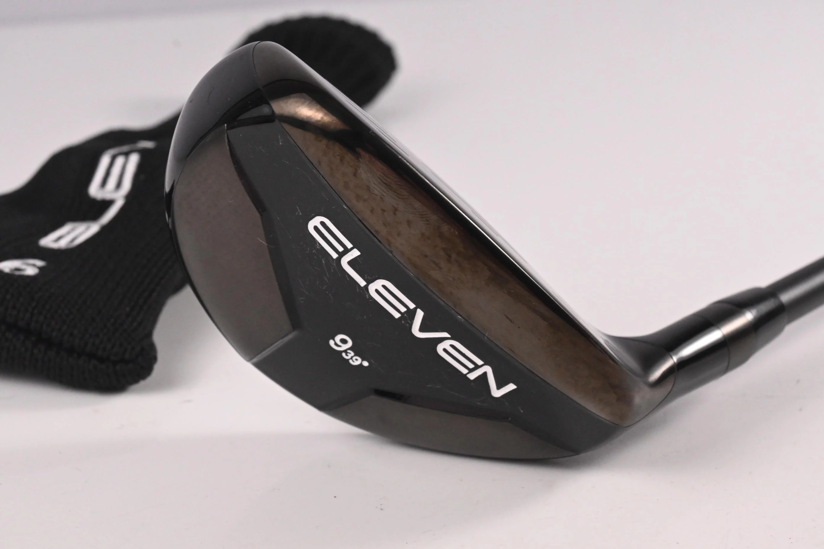 Eleven #9 Hybrid / 39 Degree / Regular Flex KBS TGI 70 Shaft