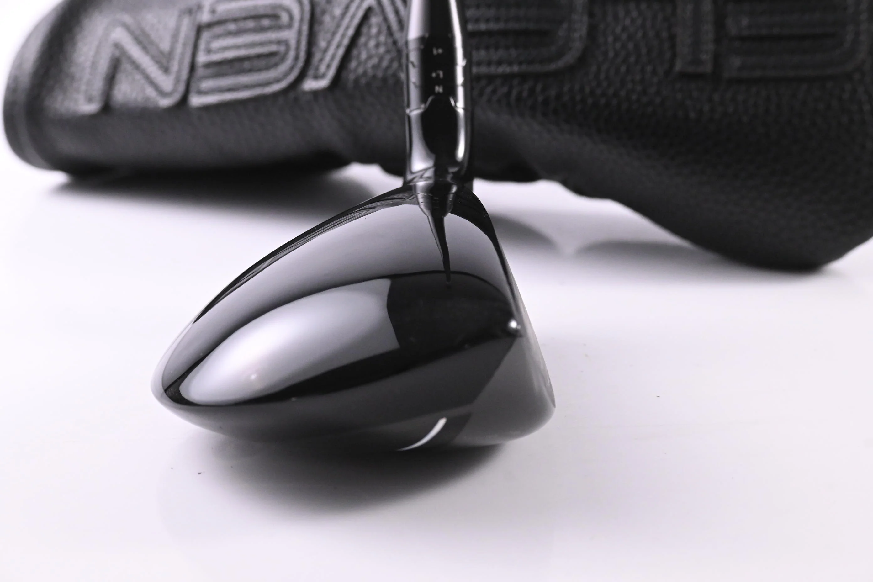 Eleven XL #3 Hybrid / 18 Degree / Regular Flex KBS Tour Shaft - Image 3