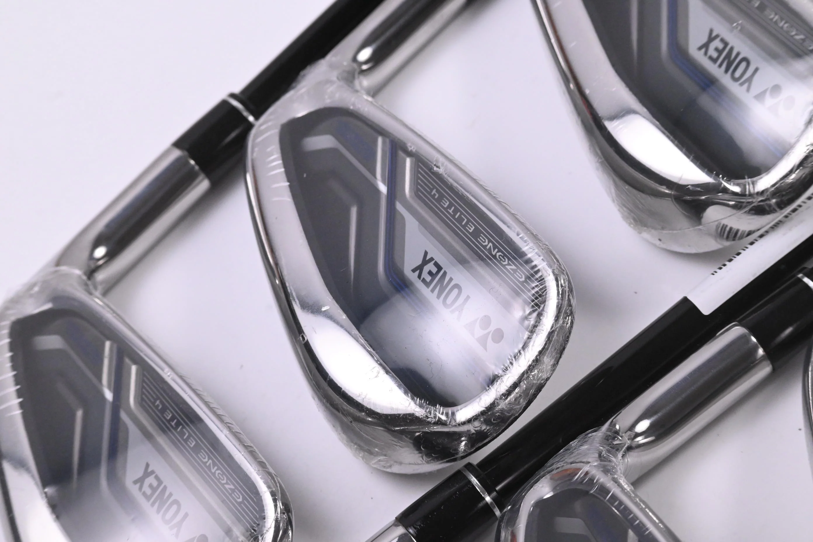 Yonex Ezone Elite 4 Graphite Irons / 6-PW+SW / Regular Flex EX-E04 Shafts