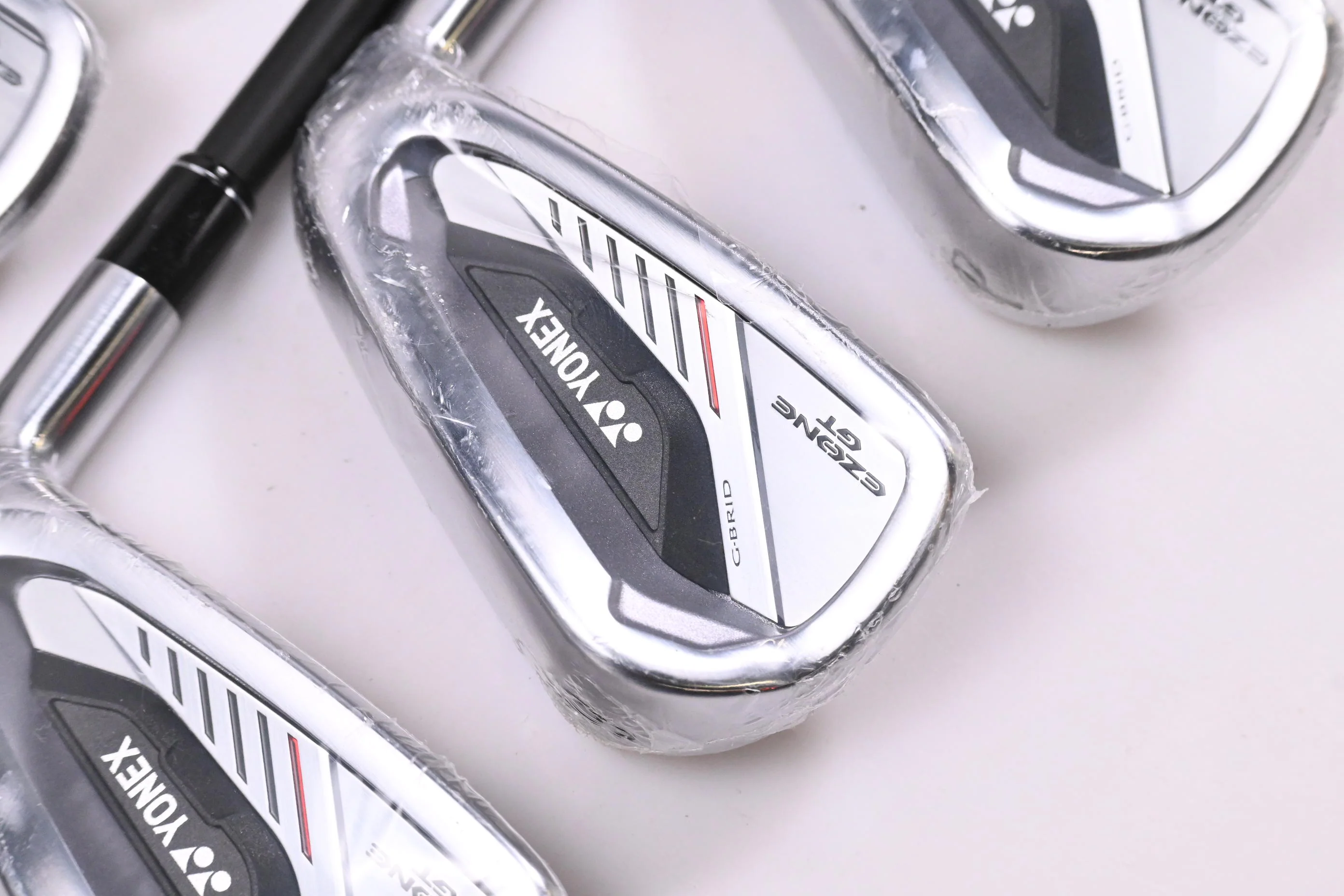 Yonex Ezone GT4 Irons / 6-PW / Regular Flex Yonex RK-04GT Shafts