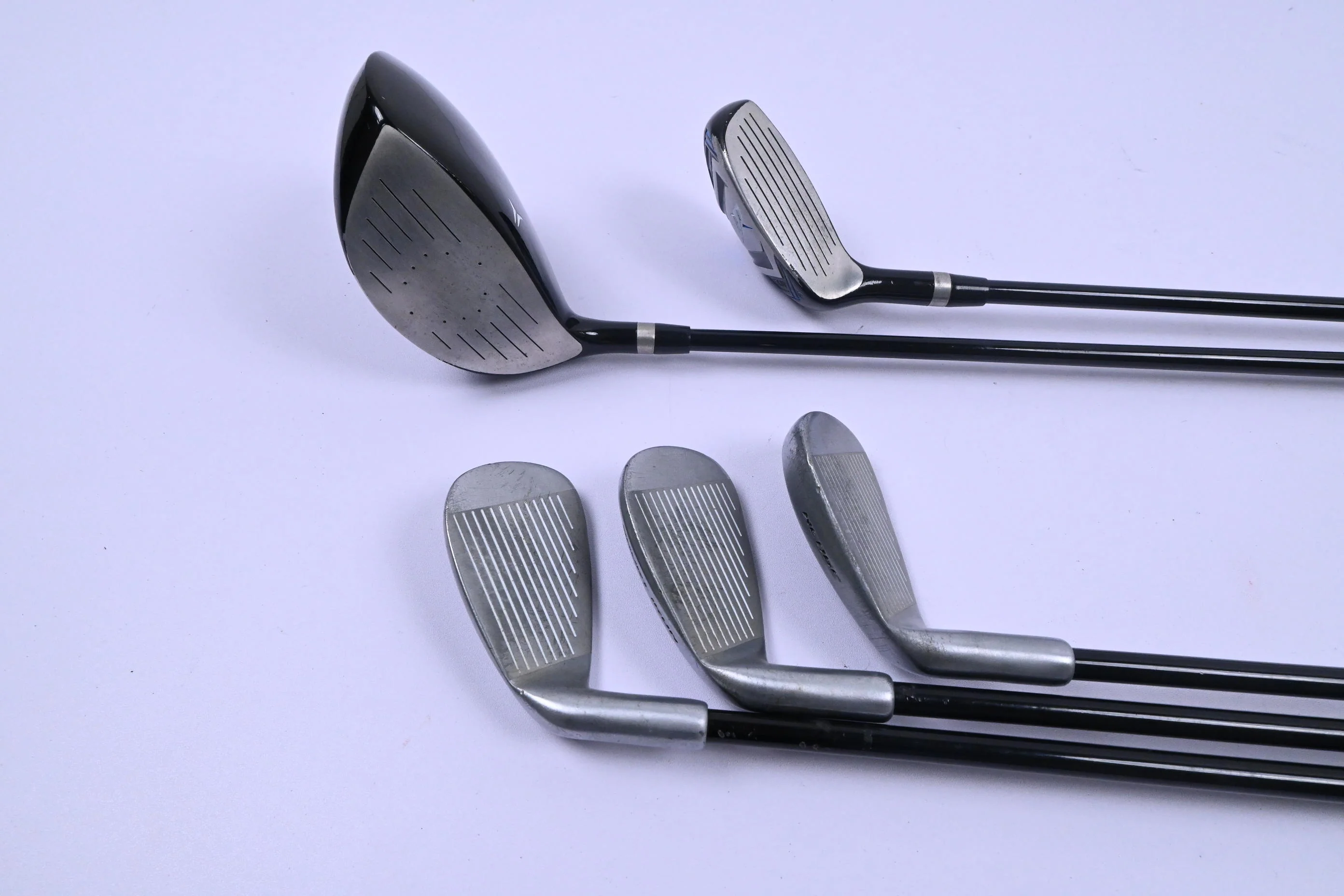 Junior Wilson Deep Red Tour Package Set / Woods, Irons, Bag - Image 4