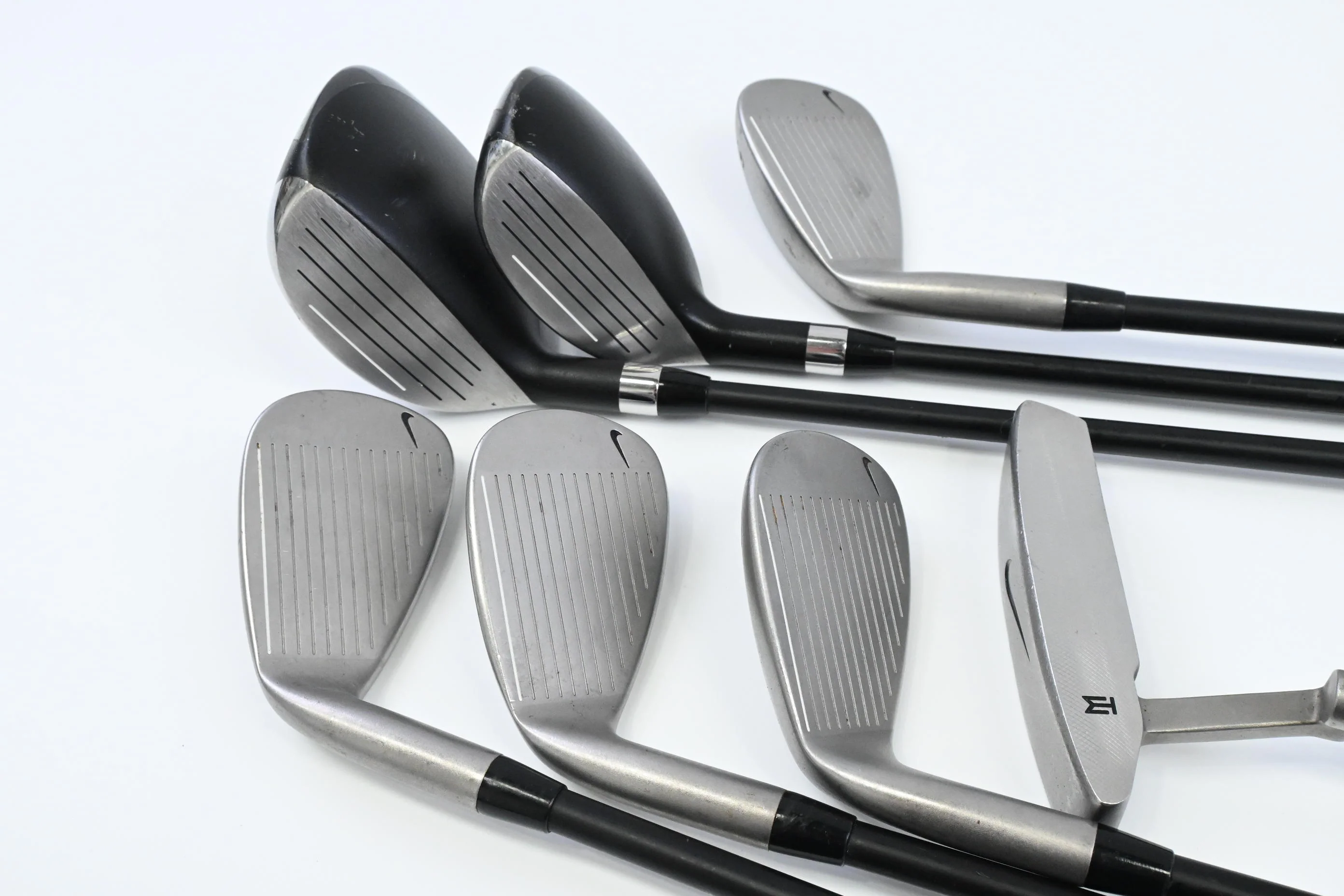 Junior Nike VR Package Set / Wood, Hybrid, Irons, Putter, Bag - Image 4