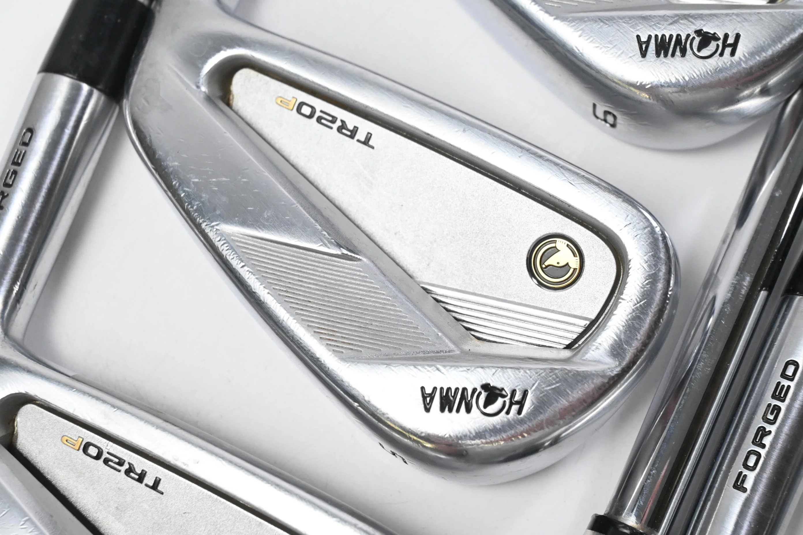 Honma TR20 P Irons / 4-PW / Stiff Flex N.S.Pro Modus3 Tour 105 Shafts
