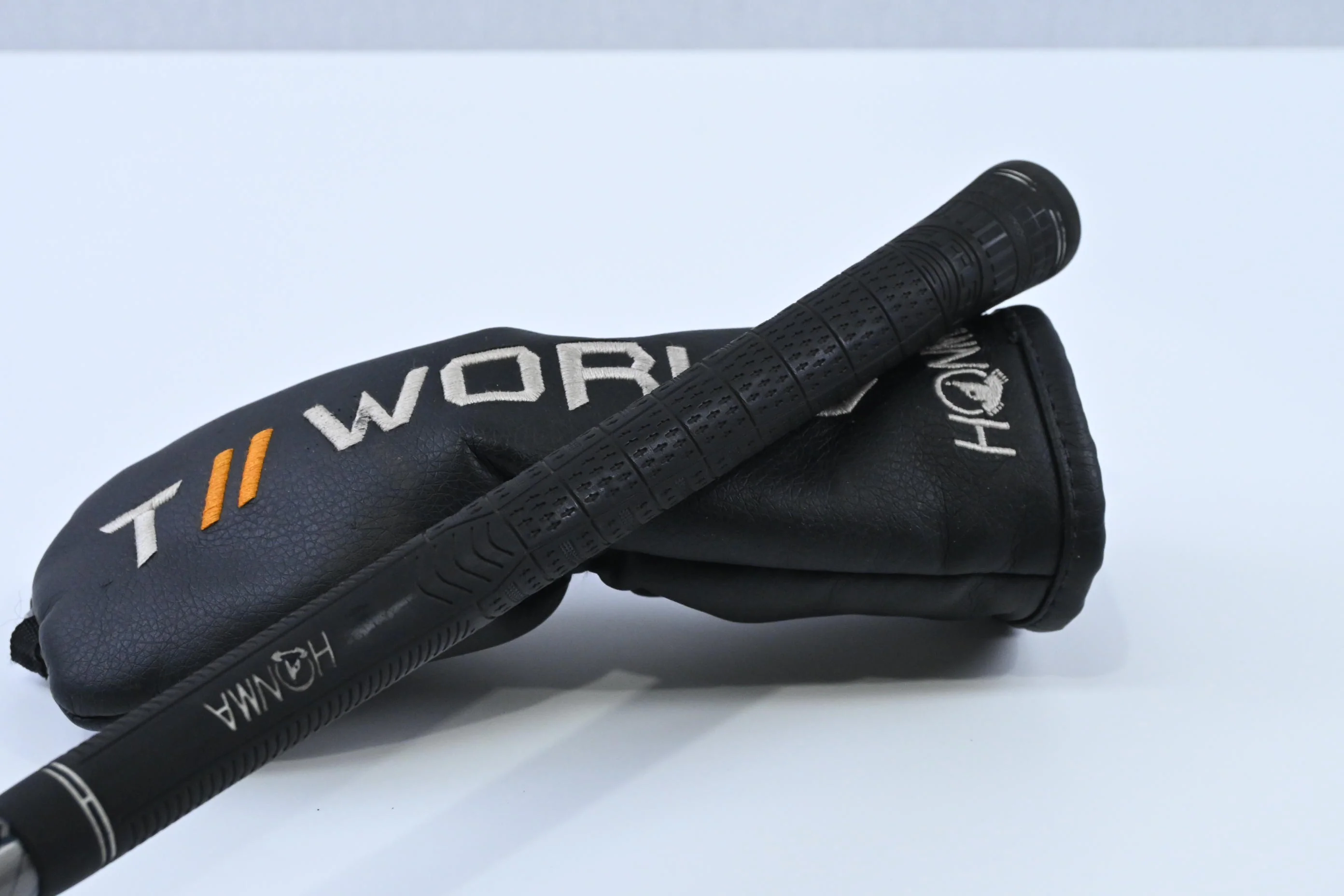 Honma TW747 UT #3 Hybrid / 19 Degree / Regular Flex Honma Vizard Shaft - Image 9