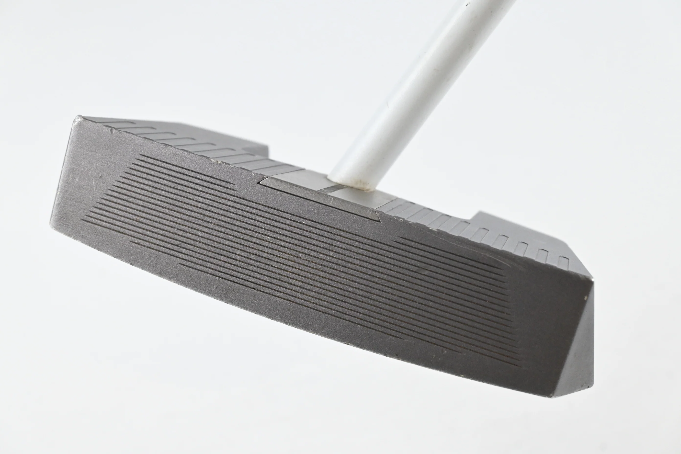 L.A.B Golf Mezz.1 Max Putter / 34 Inch / Accra Shaft - Image 3