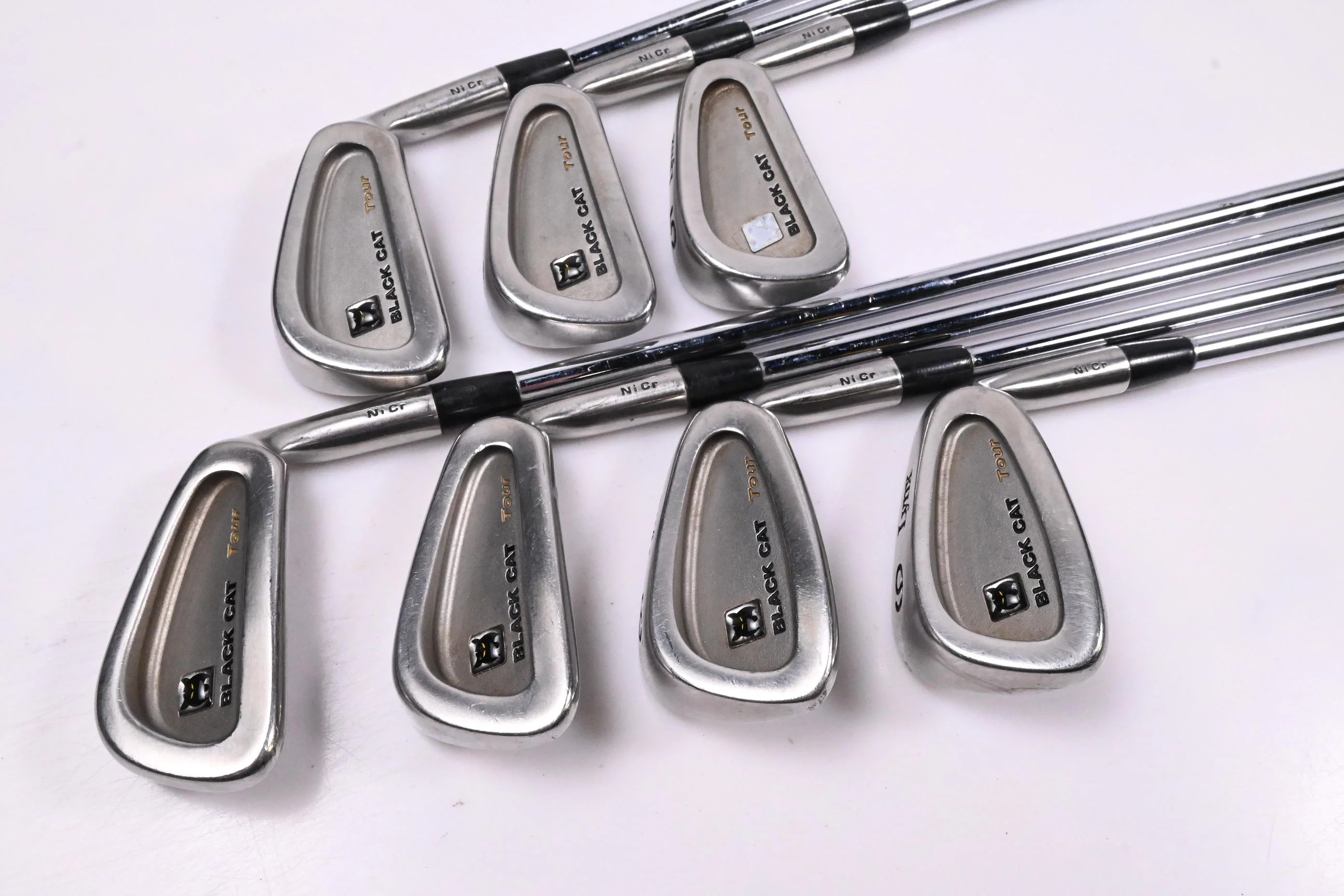 Lynx Black Cat 1995 Irons / 3-9i / Regular Flex Dynamic Gold SensiCore R300 - Image 2
