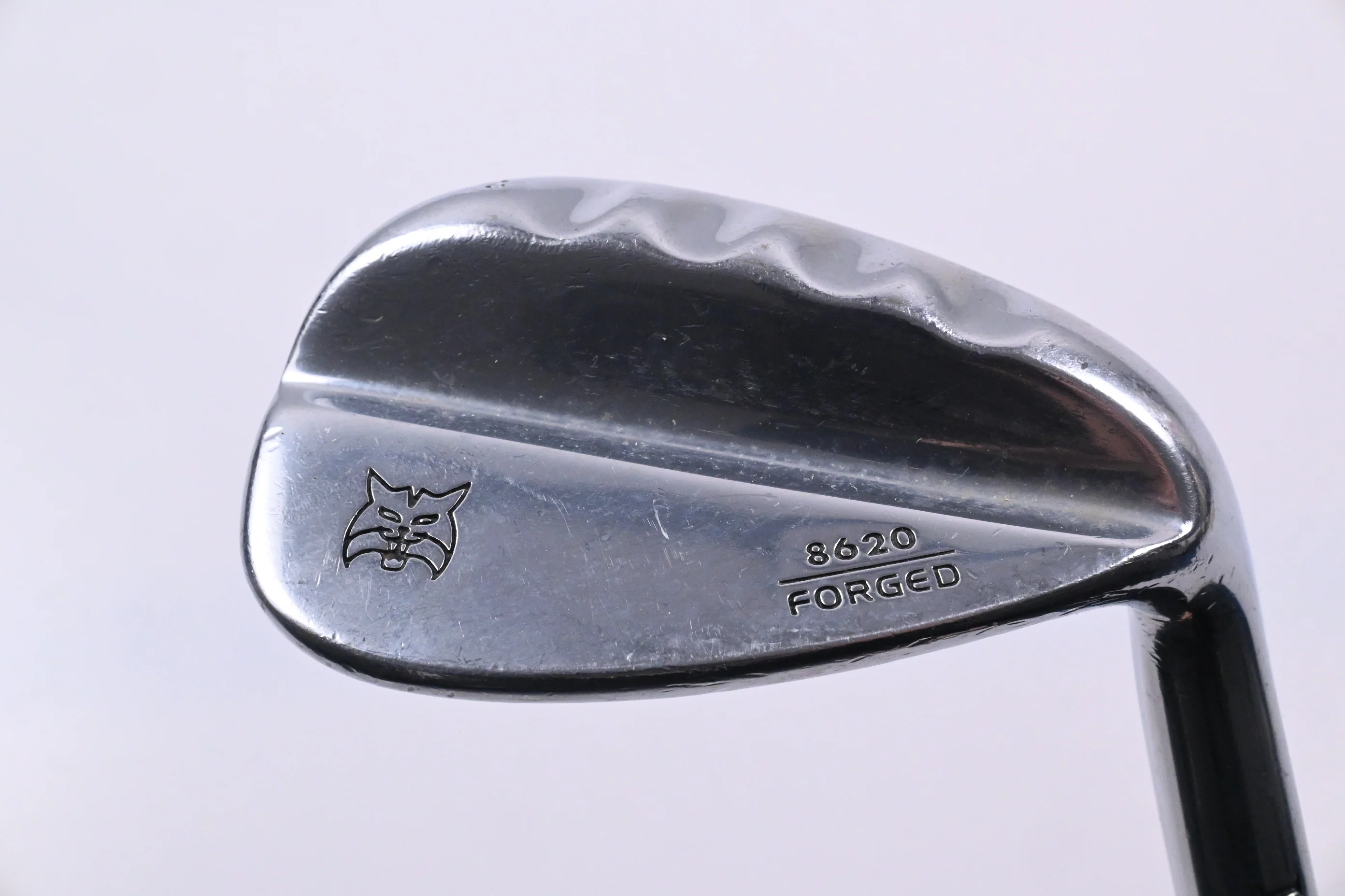 Lynx Prowler Gap Wedge / 52 Degree / Regular Flex Dynamic Gold R300 Shaft