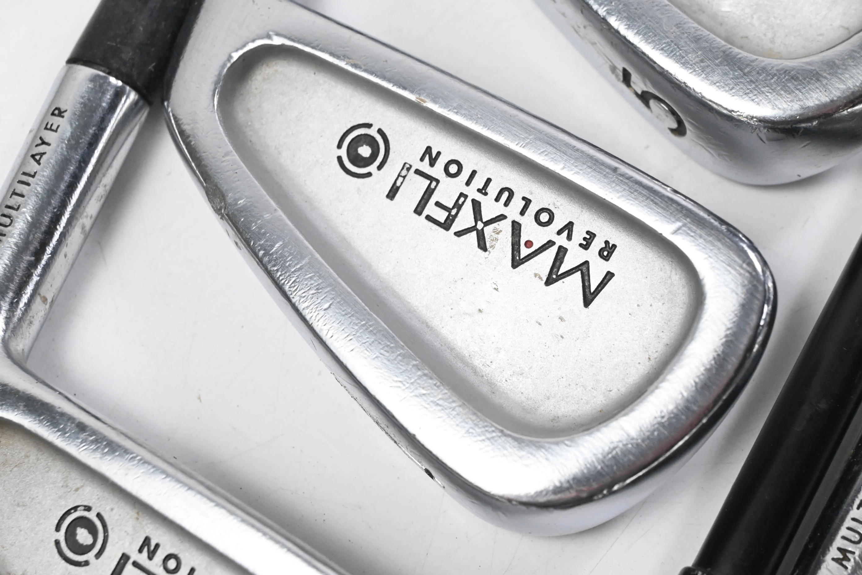 Maxfli Revolution Black Dot Irons / 3-PW+SW / Stiff Flex EI-70 Shafts