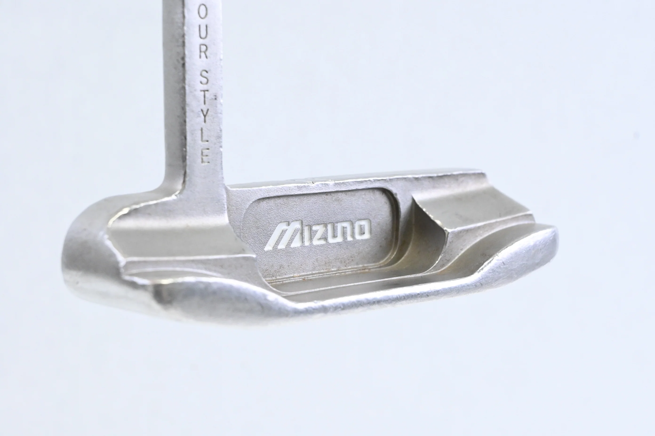Mizuno Dare To Dream Putter / 35 Inch - Image 3