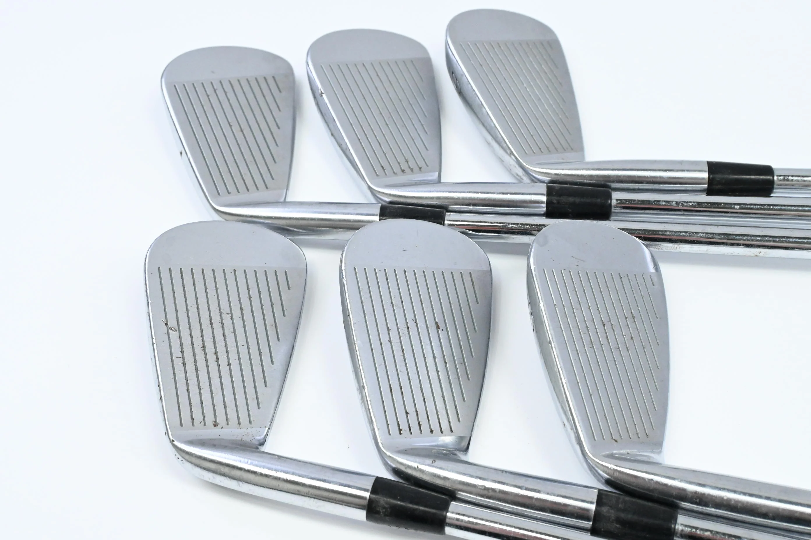 Mizuno JPX 800 Pro Irons / 4-9 / Regular Flex Dynalite Gold R300 Shafts - Image 3