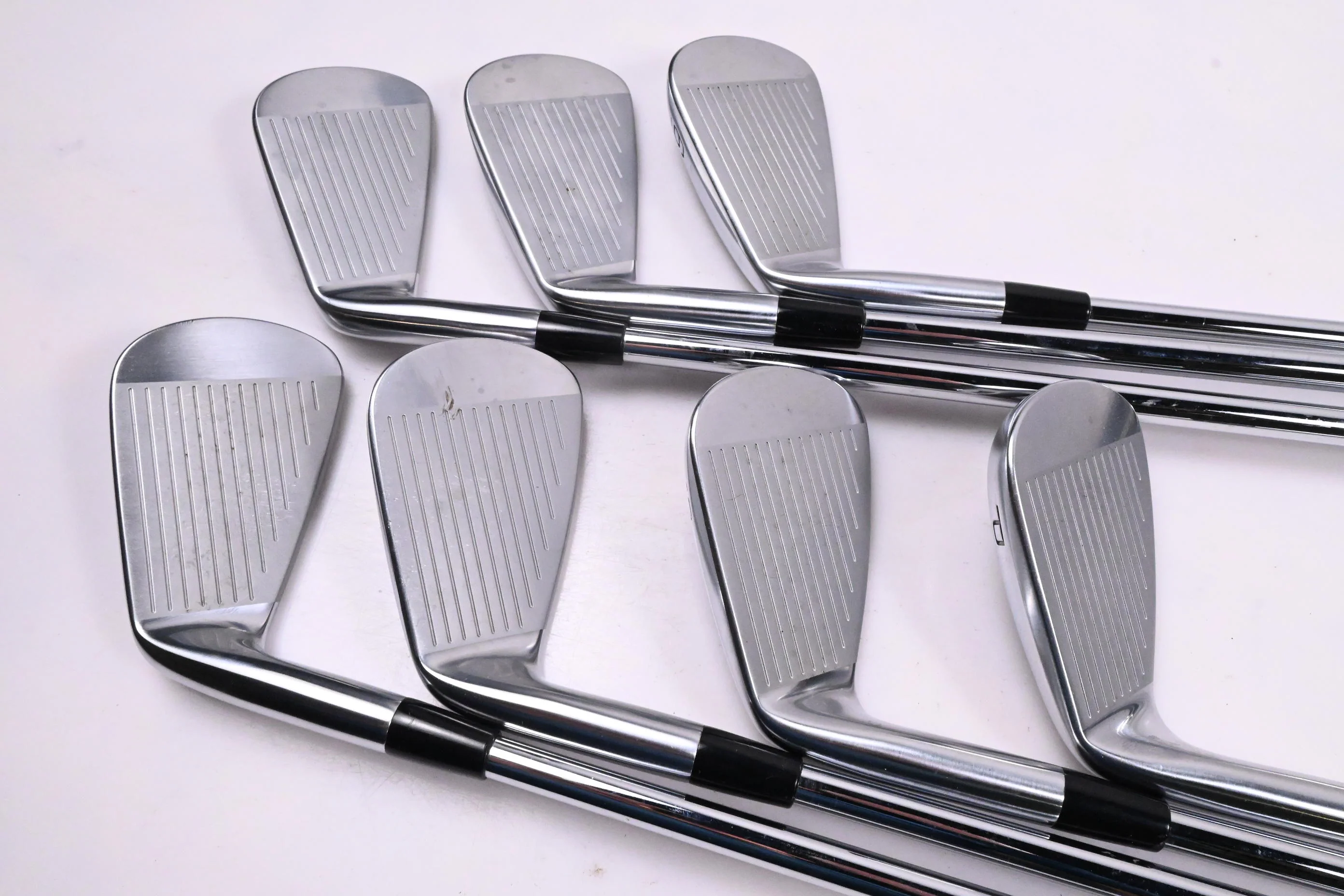 Mizuno JPX 850 Forged Irons / 4-PW / Regular Flex XP 115 R300 Shafts - Image 3
