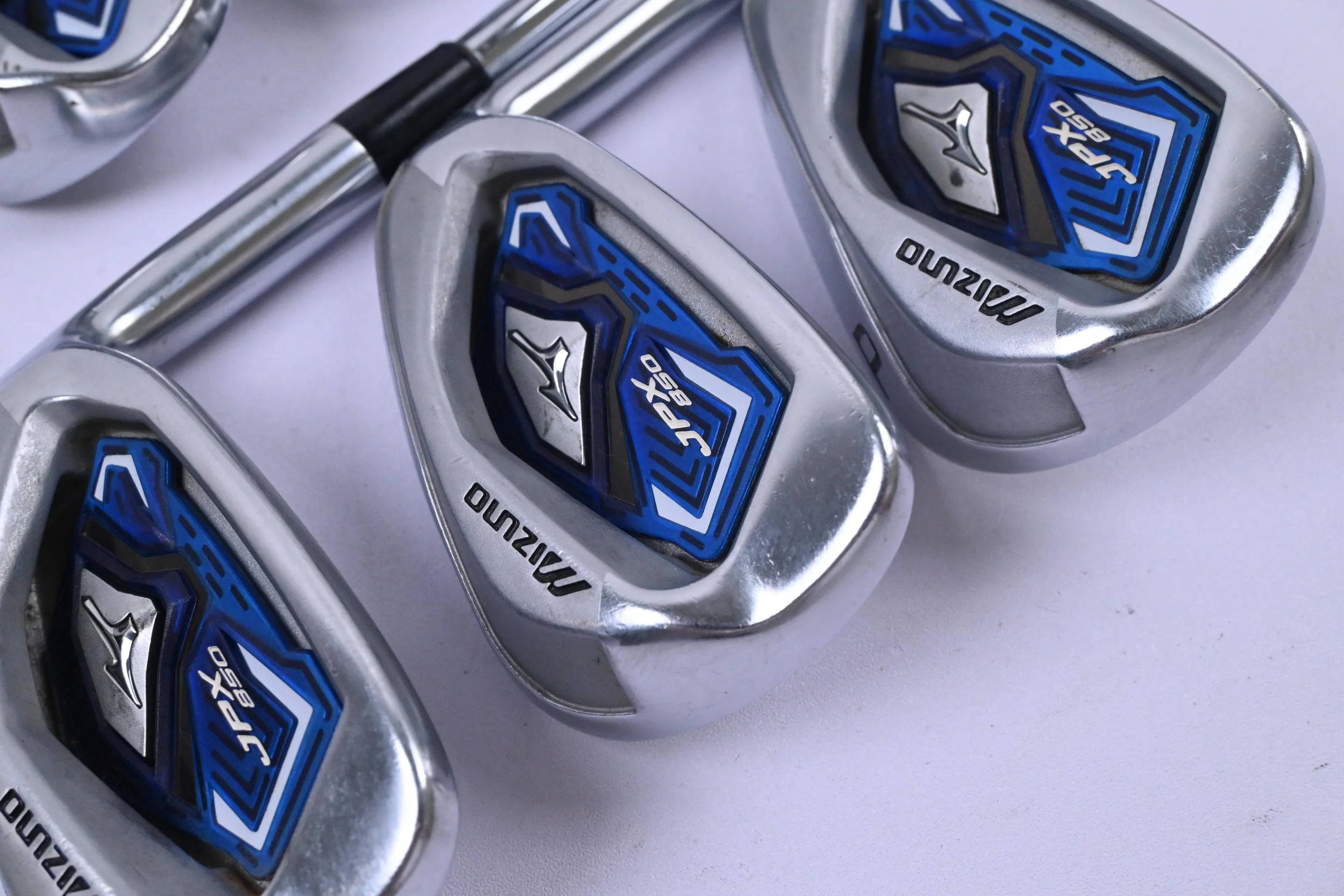 Mizuno JPX 850 Irons / 6-PW / Stiff Flex True Temper XP95