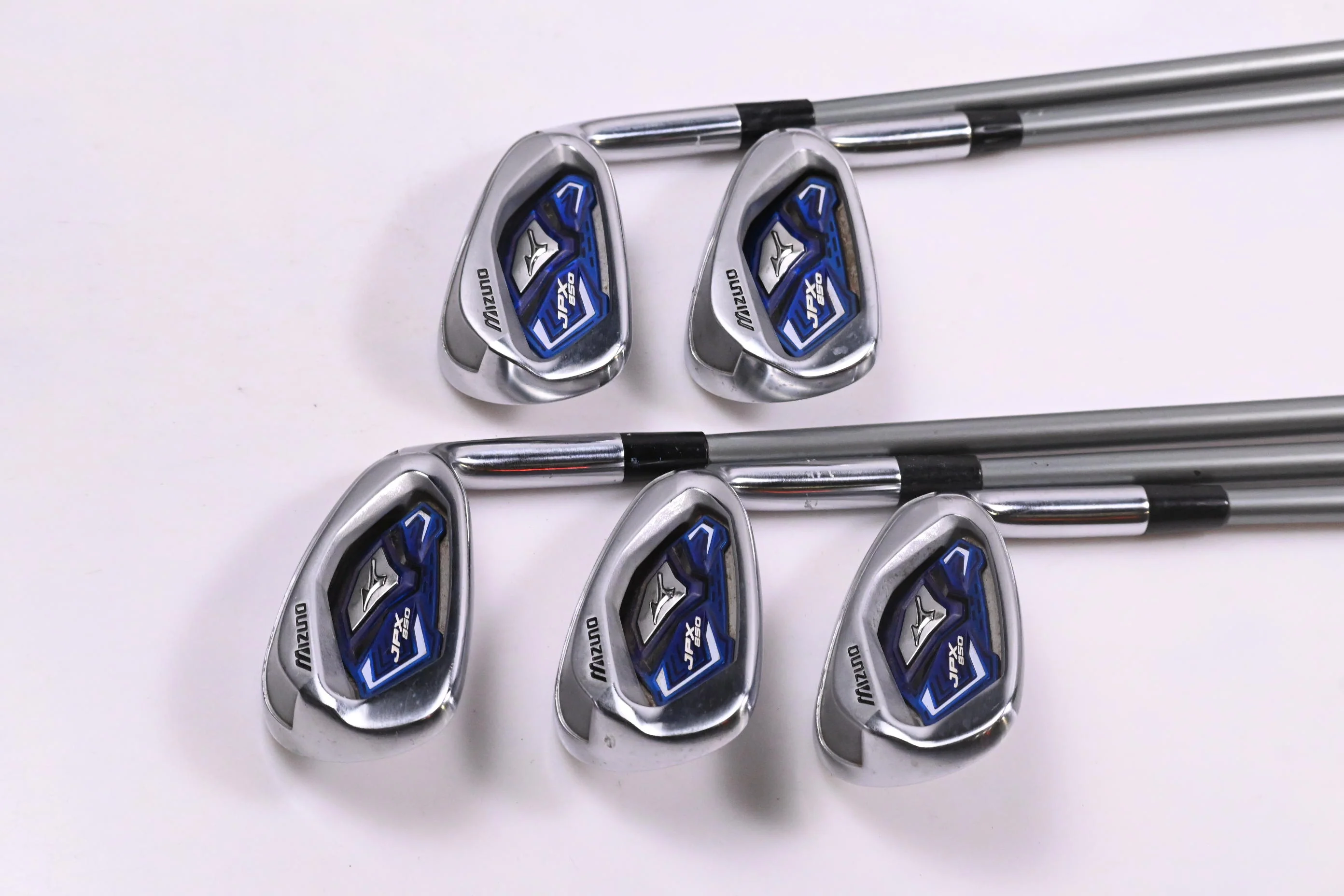 Mizuno JPX 850 Irons / 6-PW / Regular Flex Fujikura Orochi 70 Shafts - Image 2