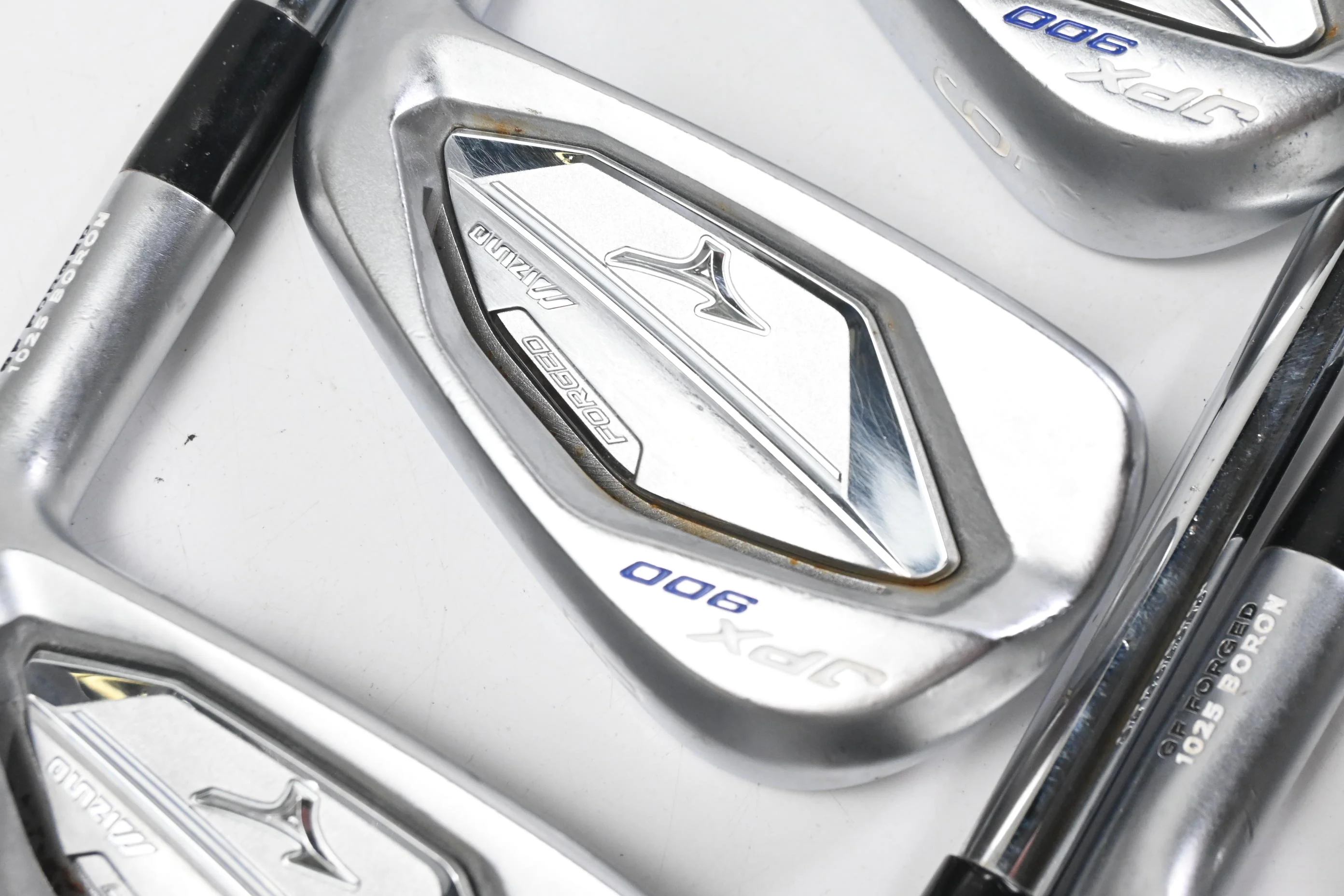 Mizuno JPX 900 Forged Irons / 4-PW / X-Flex Project X Precision Rifle Shafts