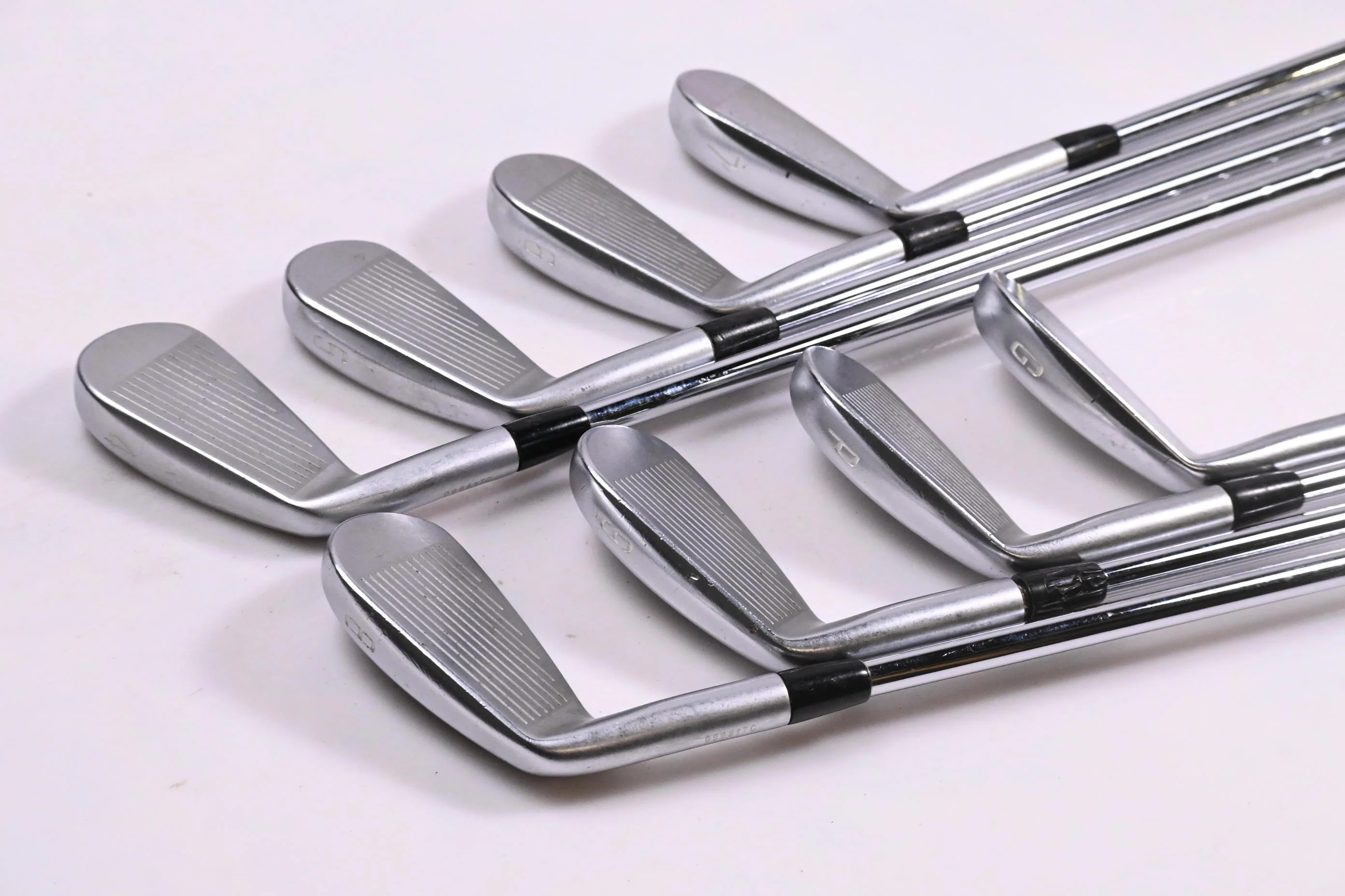Mizuno JPX 900 Tour Irons / 4-PW+GW / Regular Flex N.S.Pro 850GH Shafts - Image 4