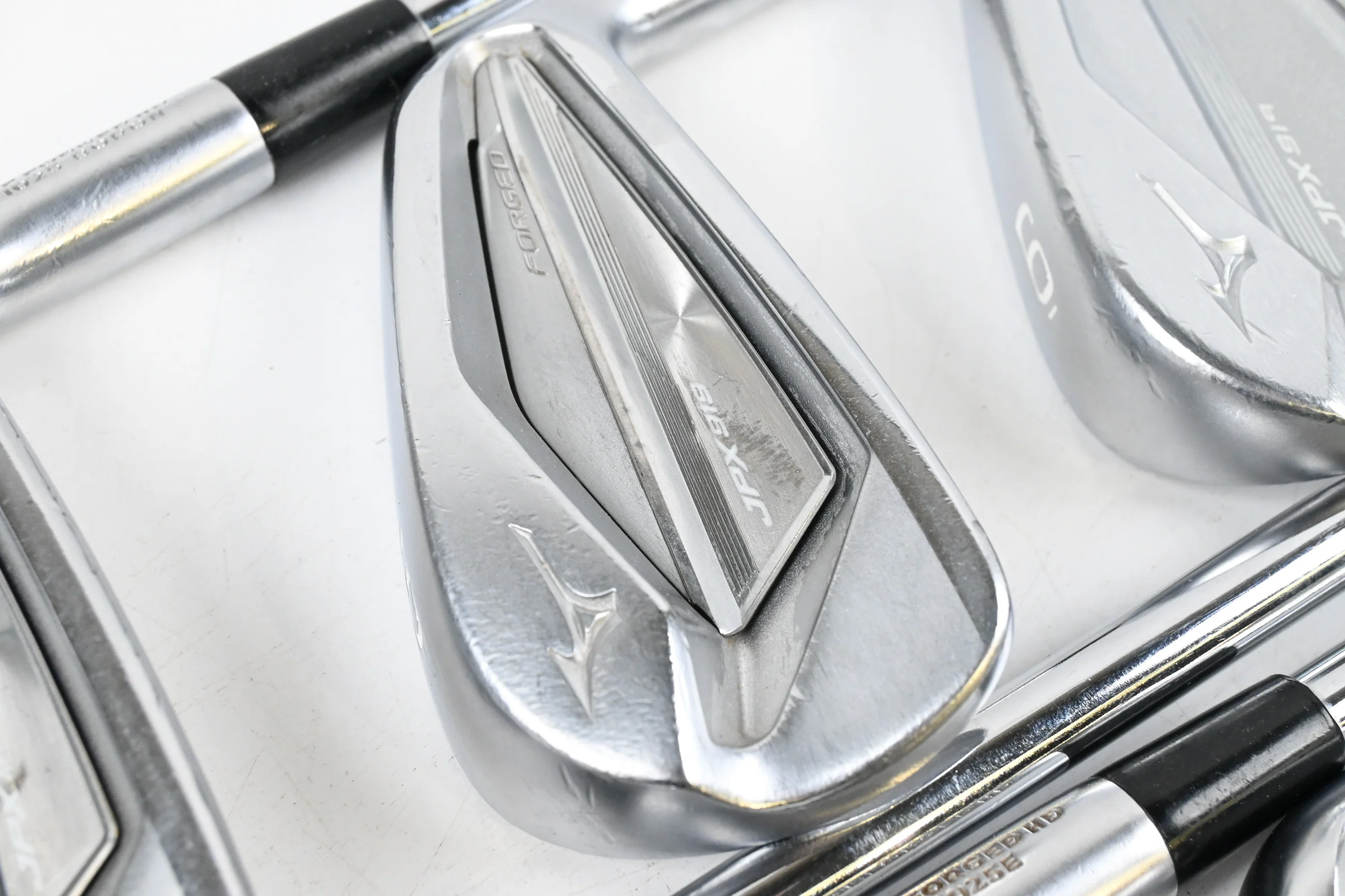 Mizuno JPX 919 Tour Irons / 4-PW / Regular Flex Project X LZ 120 Shafts