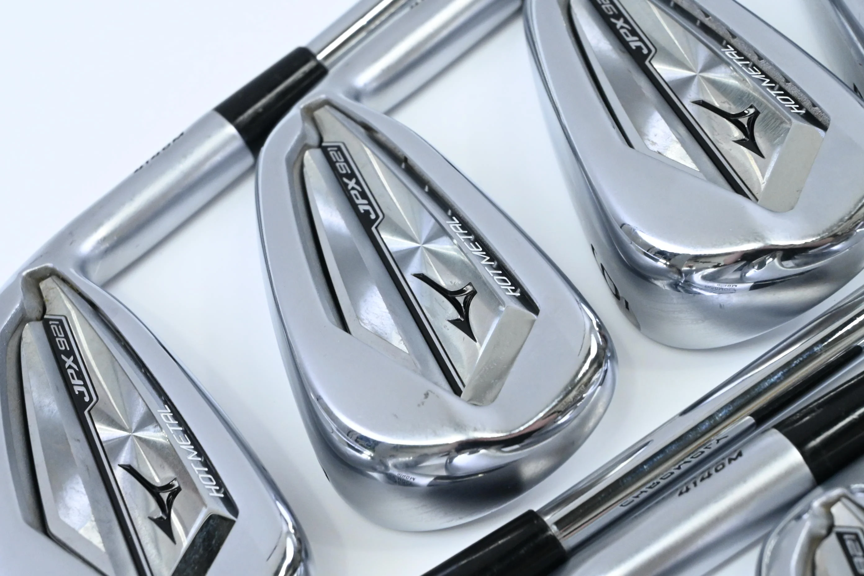 Mizuno JPX 921 Hot Metal Irons / 4-PW+GW+SW / Stiff Flex Project X Rifle Shafts