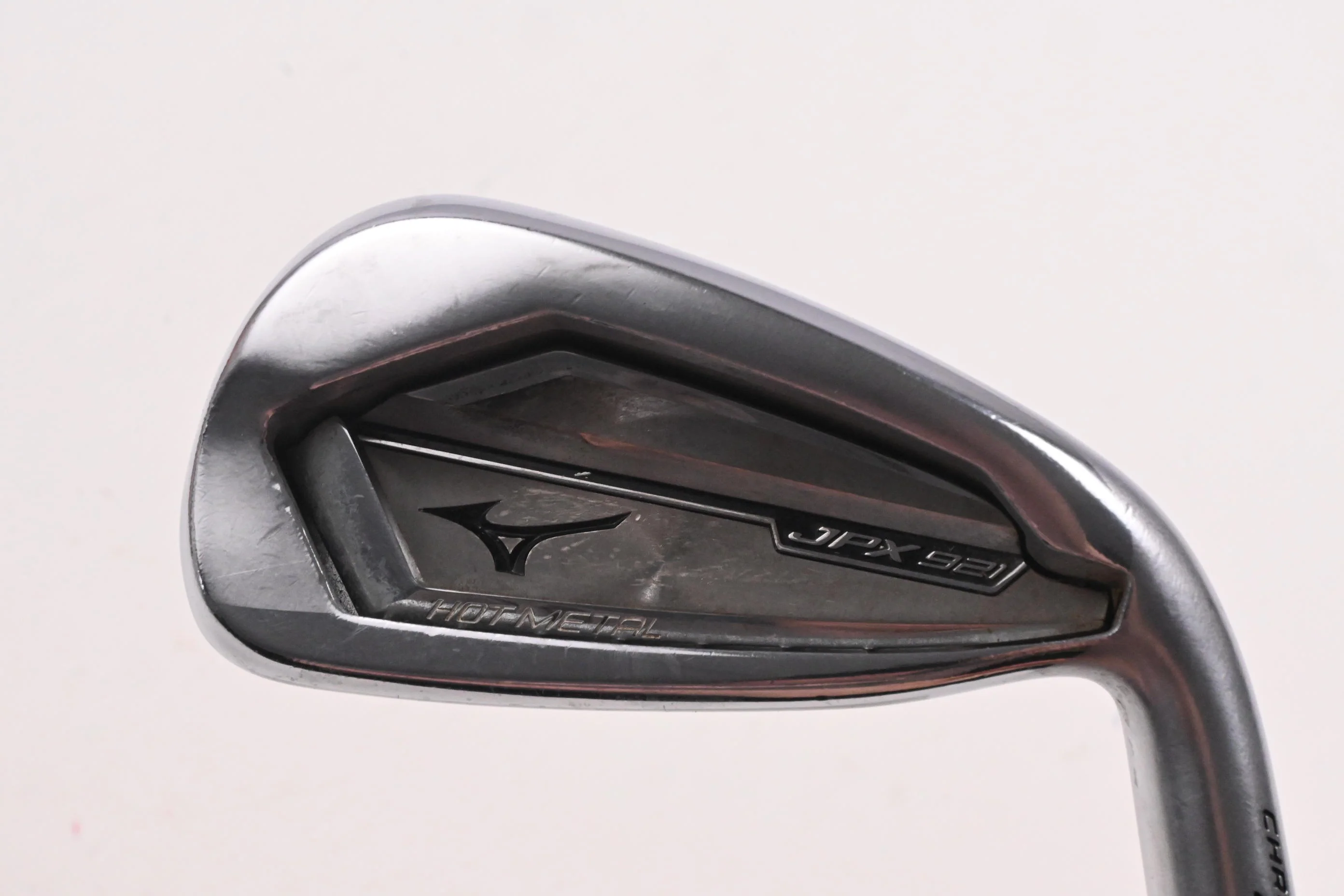 Mizuno JPX 921 Hot Metal #4 Iron / 19 Degree / Regular Flex Recoil 95 Shaft