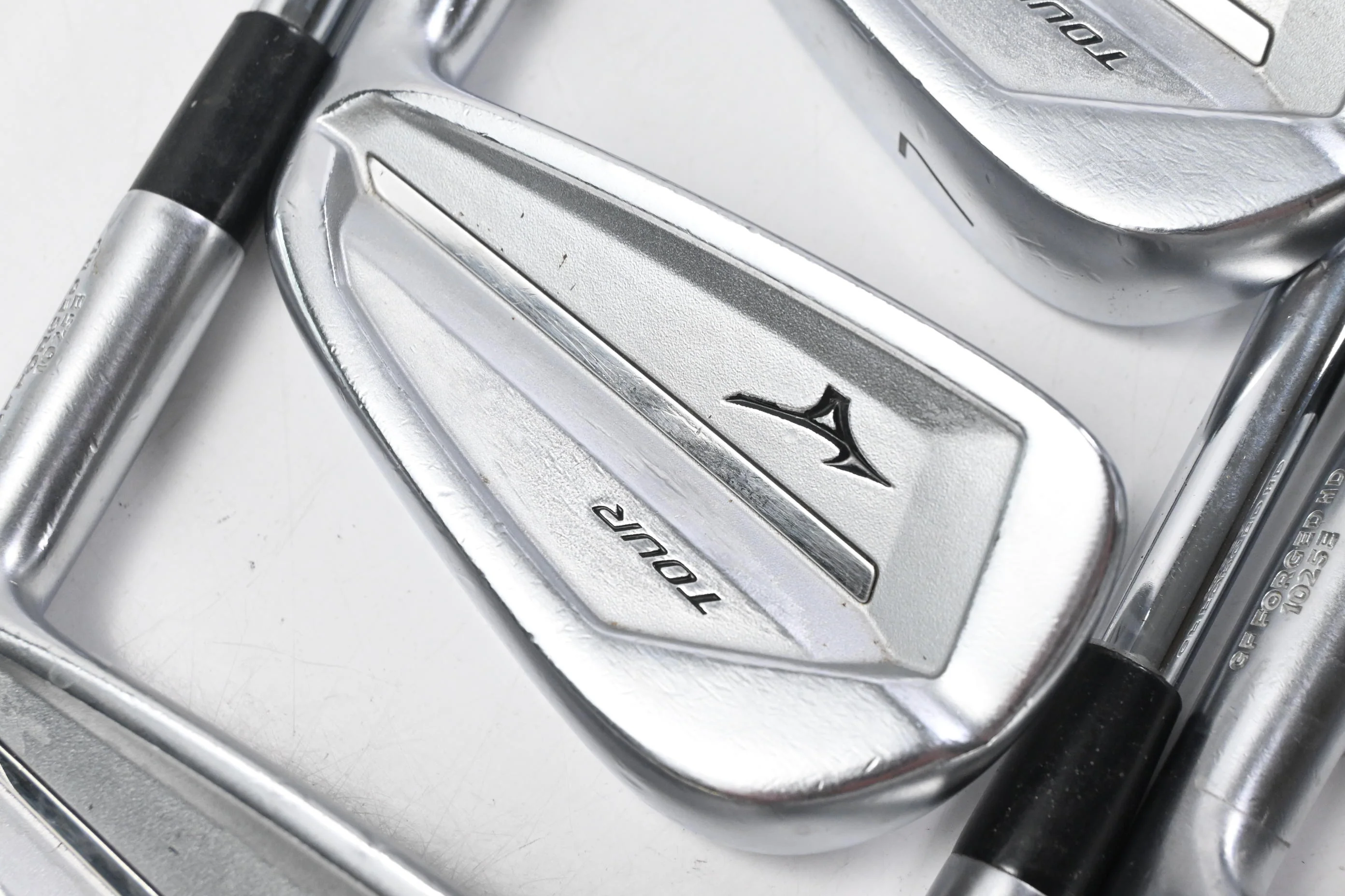 Mizuno JPX 921 Tour Irons / 5-PW / Stiff Flex Dynamic Gold S300 120 Shafts