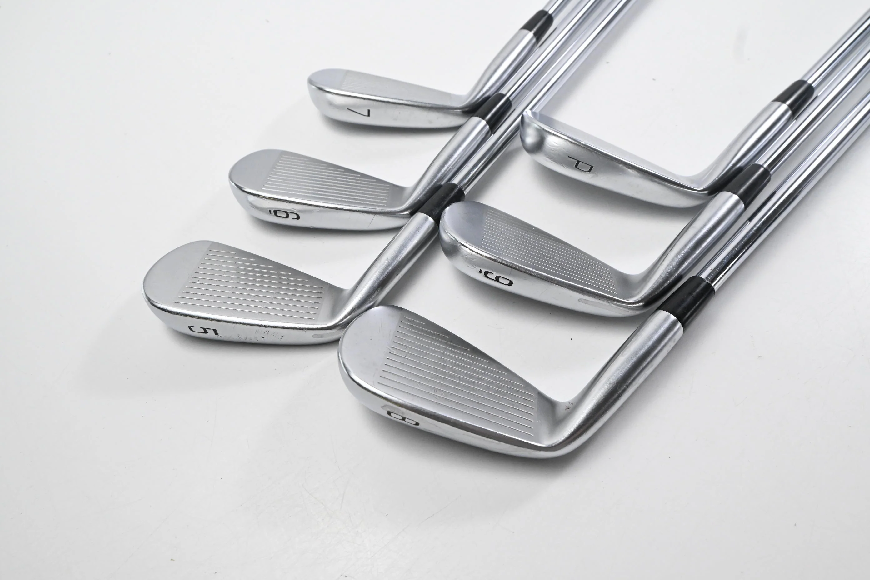 Mizuno JPX 921 Tour Irons / 5-PW / Stiff Flex Dynamic Gold S300 120 Shafts - Image 4