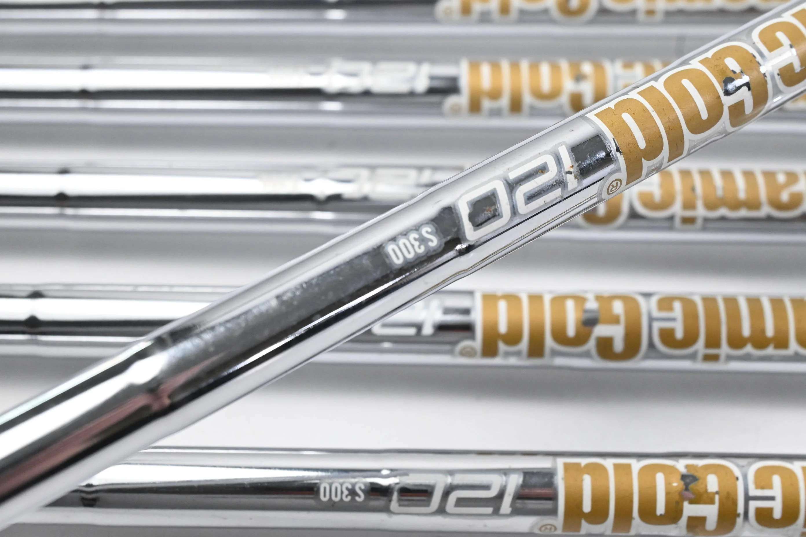Mizuno JPX 921 Tour Irons / 5-PW / Stiff Flex Dynamic Gold S300 120 Shafts - Image 5