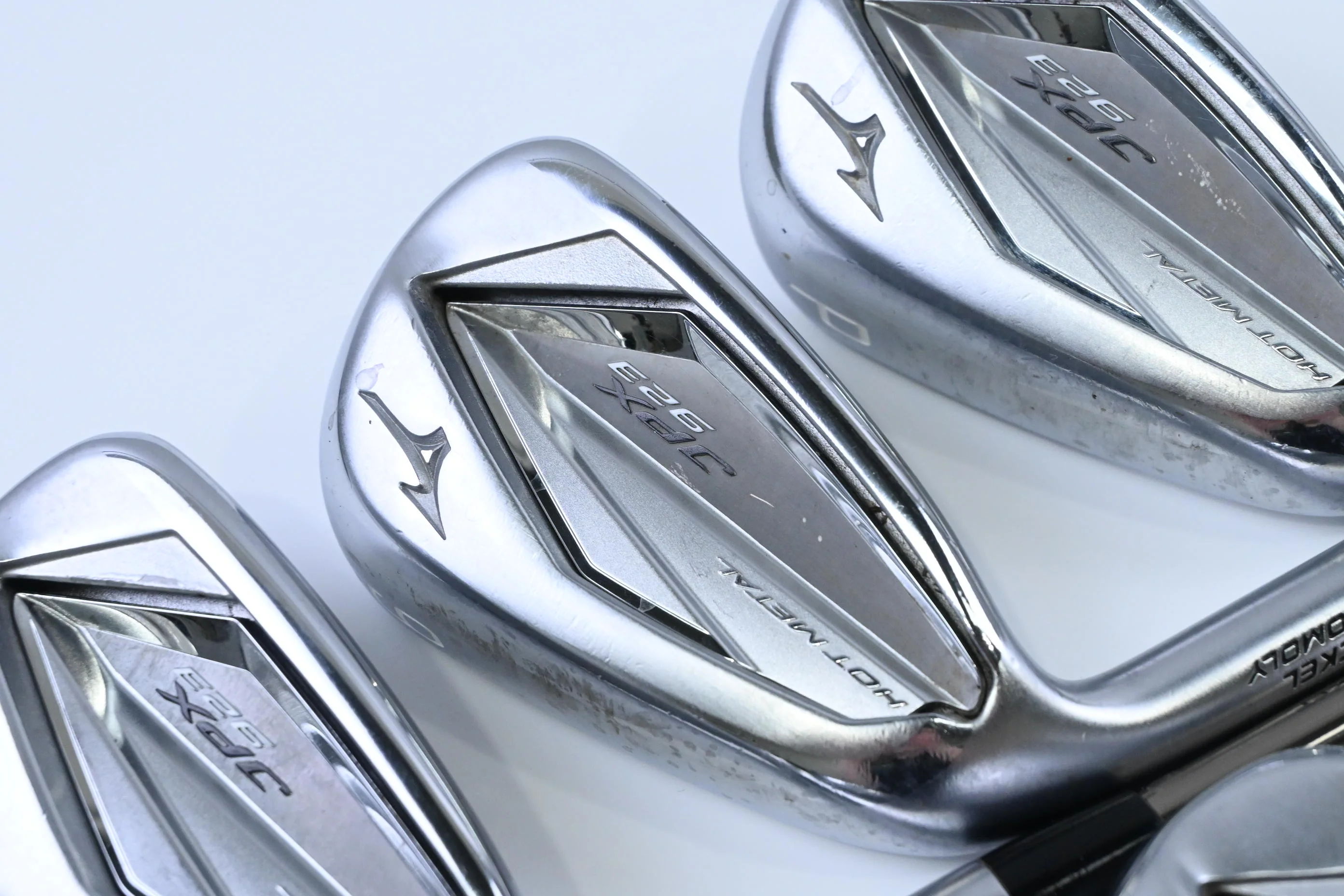 Left Hand Mizuno JPX 923 Hot Metal Irons / 5-PW / Senior Flex UST Recoil 460