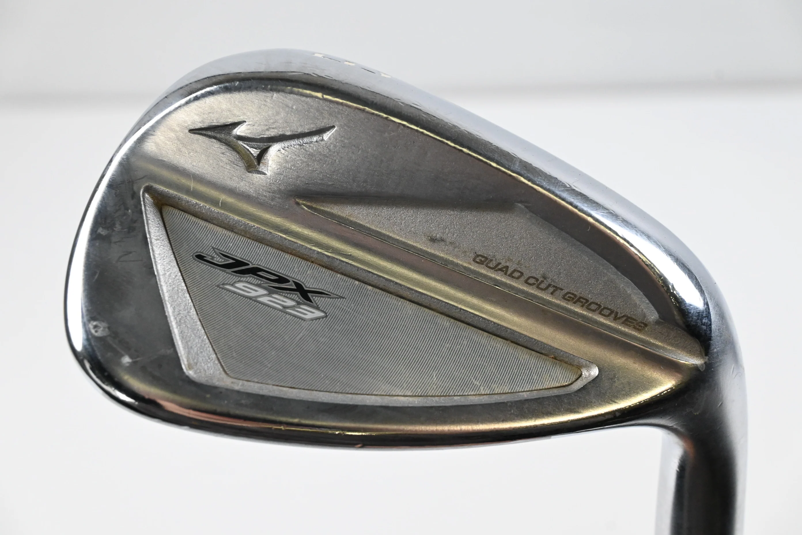 Mizuno JPX 923 Gap Wedge / 48 Degree / Regular Flex UST Mamiya Recoil 95 Shaft