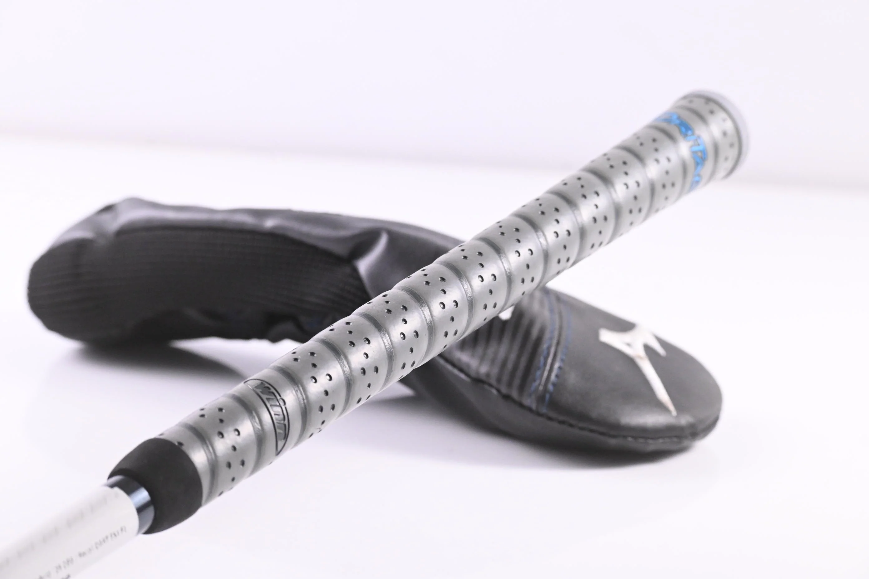 Ladies Mizuno JPX 925 Fli-Hi #7 Hybrid / 28 Degree / Ladies Flex UST Recoil Dart - Image 8