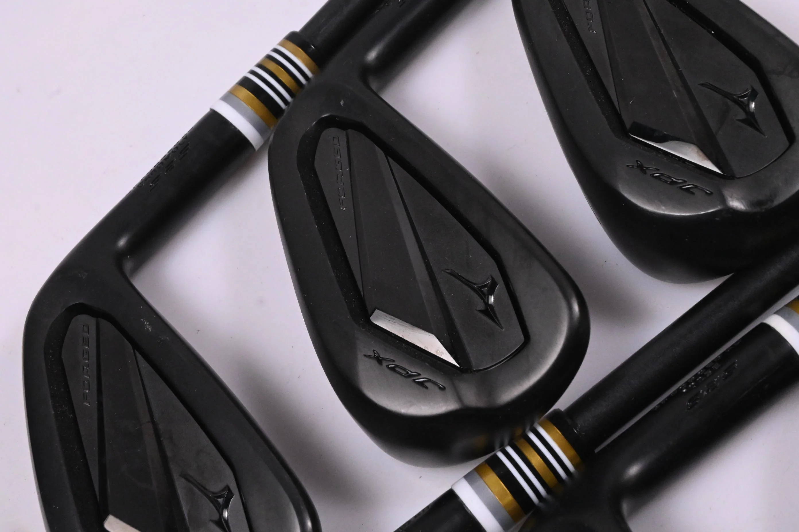 Mizuno JPX 925 Forged Irons / 5-PW / Stiff Flex Dynamic Gold Mid 115 S400 Shafts