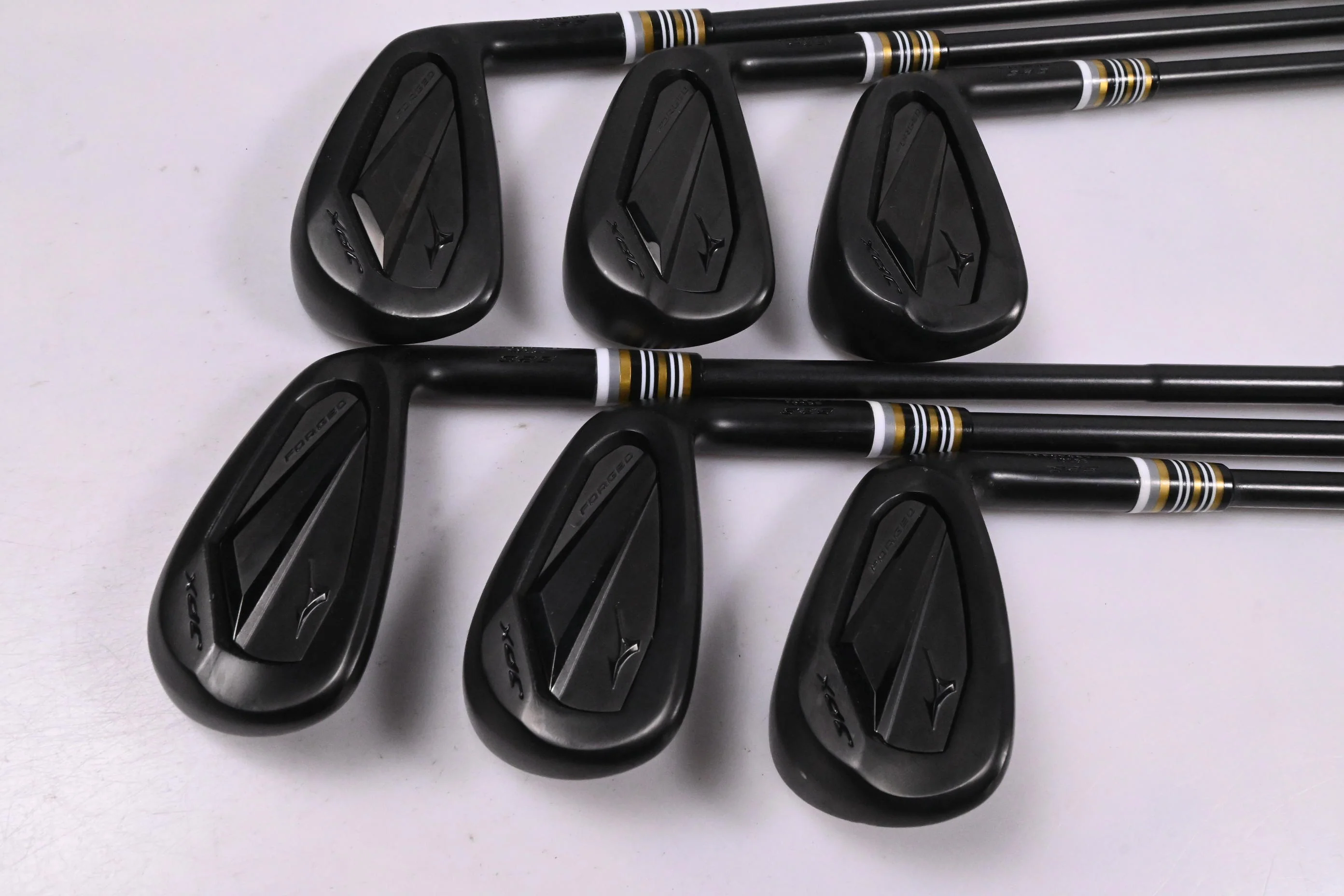 Mizuno JPX 925 Forged Irons / 5-PW / Stiff Flex Dynamic Gold Mid 115 S400 Shafts - Image 2
