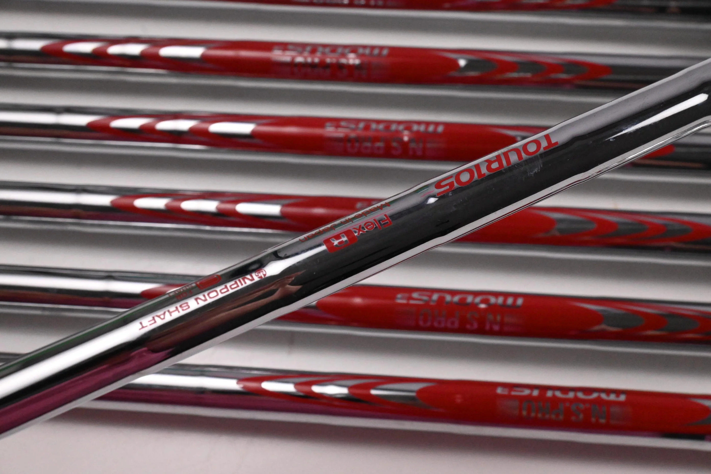Mizuno JPX 925 Forged Irons / 5-PW+GW / Regular Flex N.S.Pro Modus3 Tour 105 - Image 5
