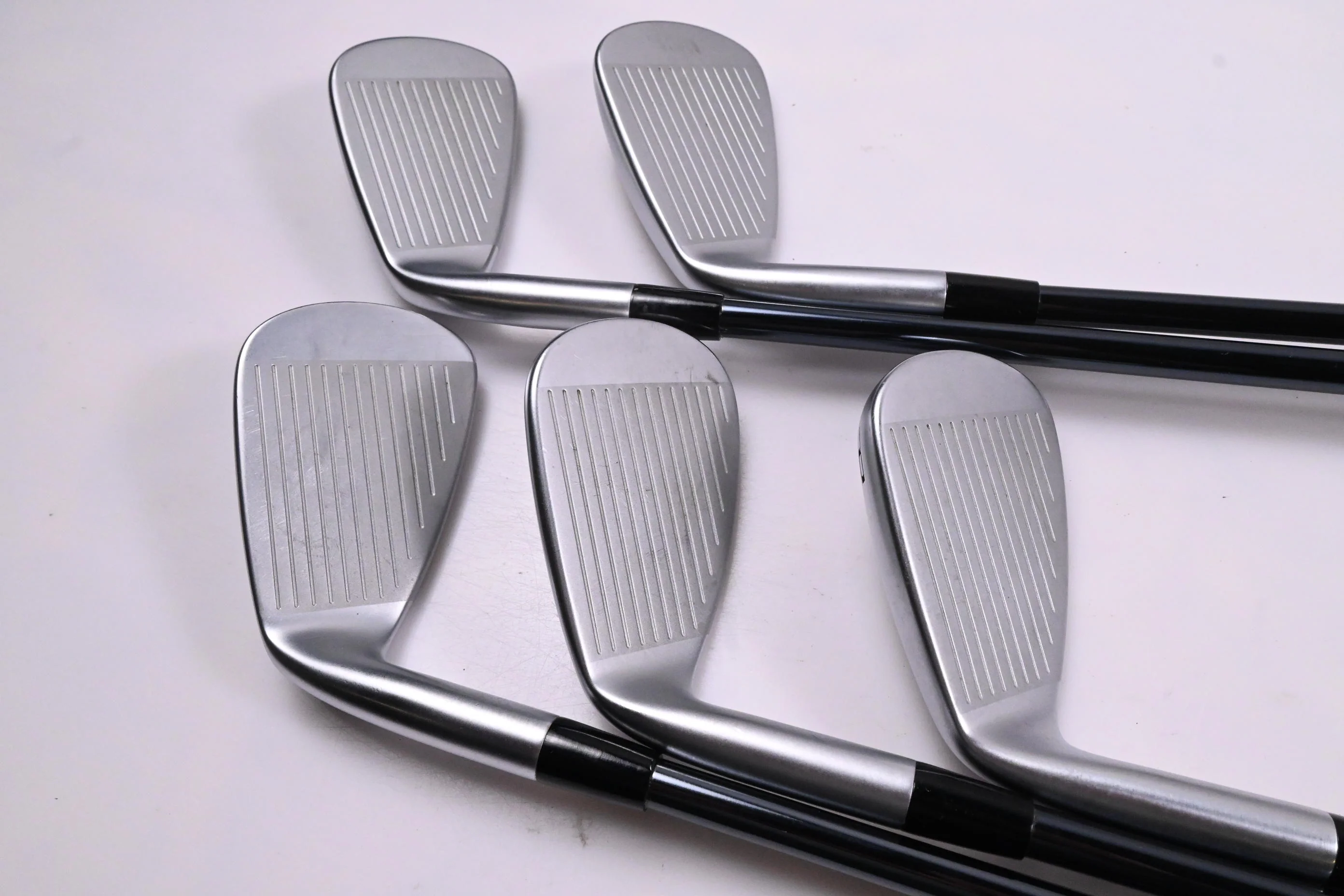 Ladies Mizuno JPX 925 Hot Metal Irons / 7-PW+GW / Ladies Flex UST Recoil Dart - Image 3
