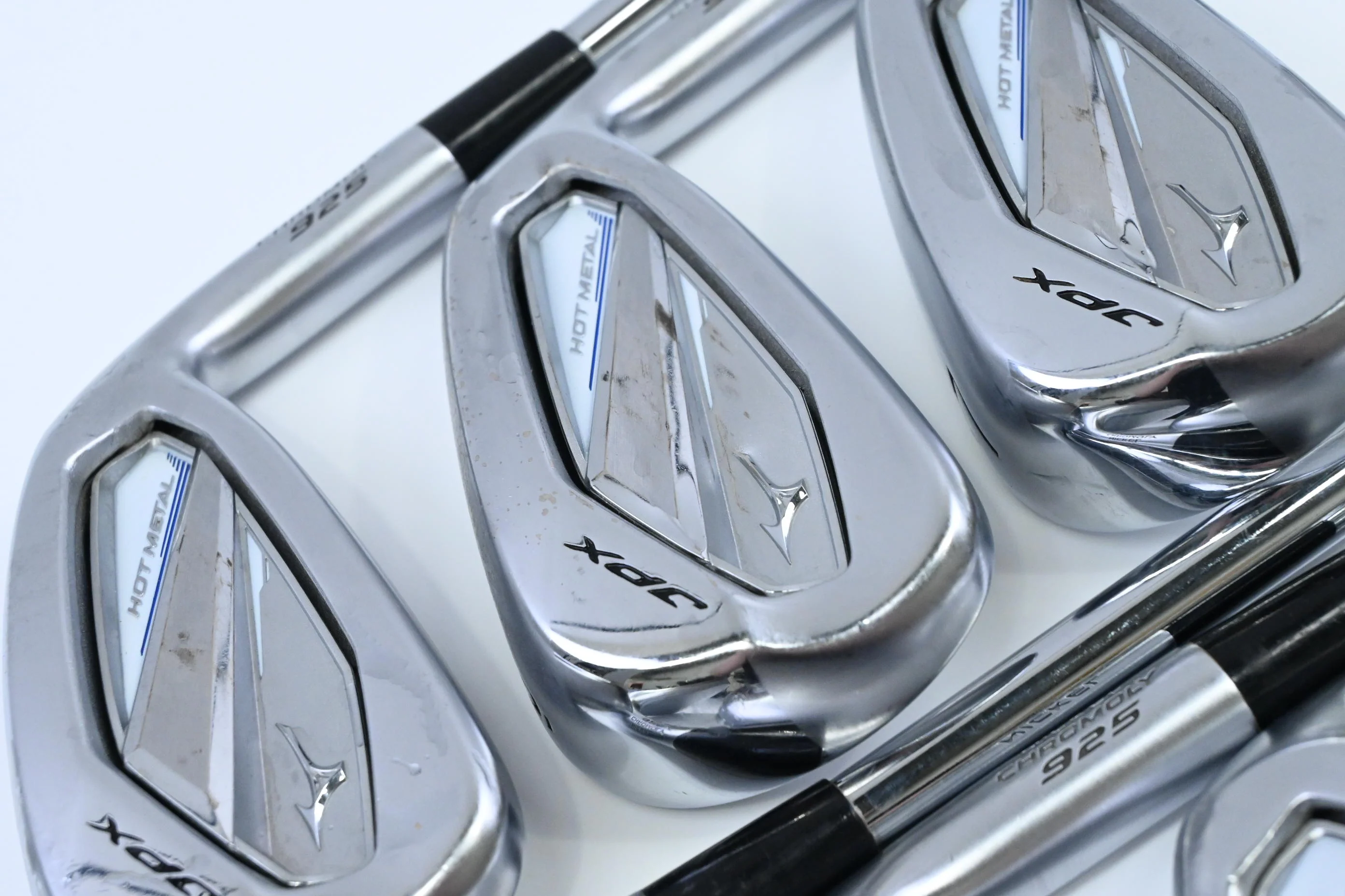 Mizuno JPX 925 Hot Metal Irons / 5-PW+GW / Regular Flex KBS Tour Lite Shafts
