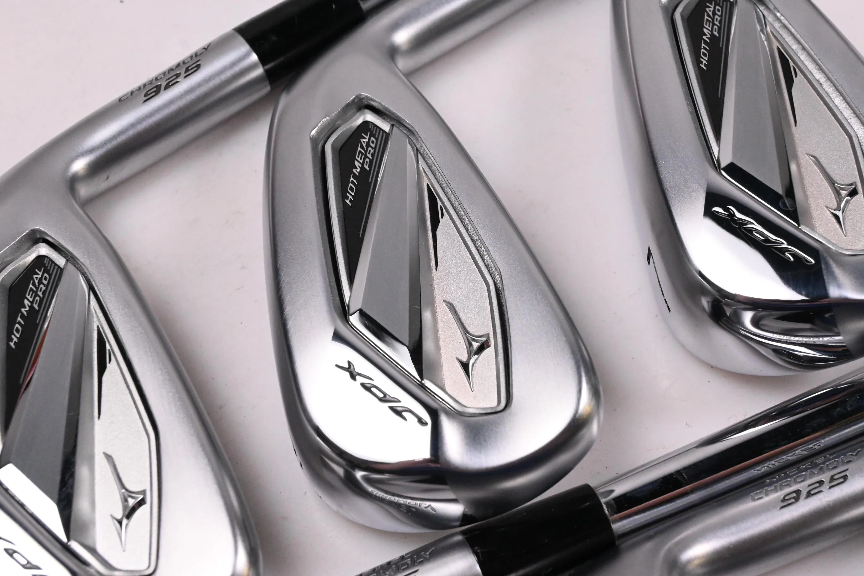 Mizuno JPX 925 Hot Metal Pro Irons / 5-PW+GW / Stiff Flex Dynamic Gold 105 S300
