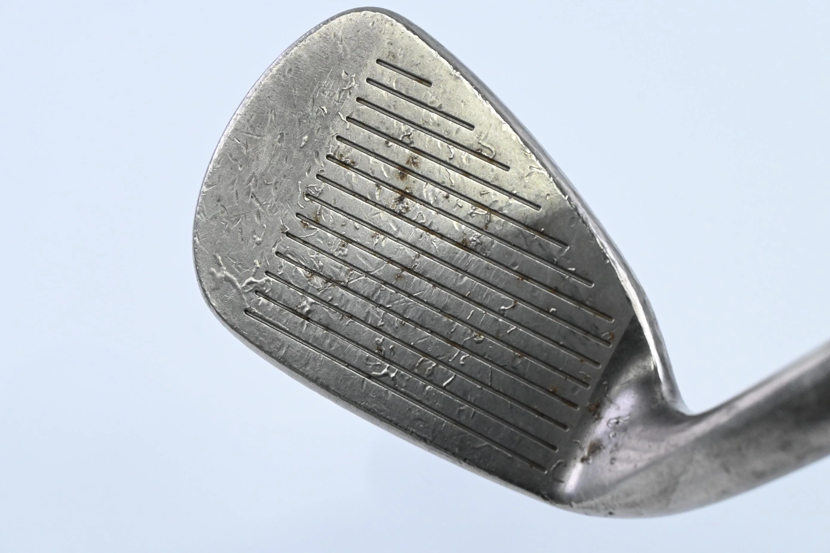 Mizuno JPX EZ Forged 2013 Pitching Wedge / 45 Degree / Regular Flex Dynamic Gold - Image 2