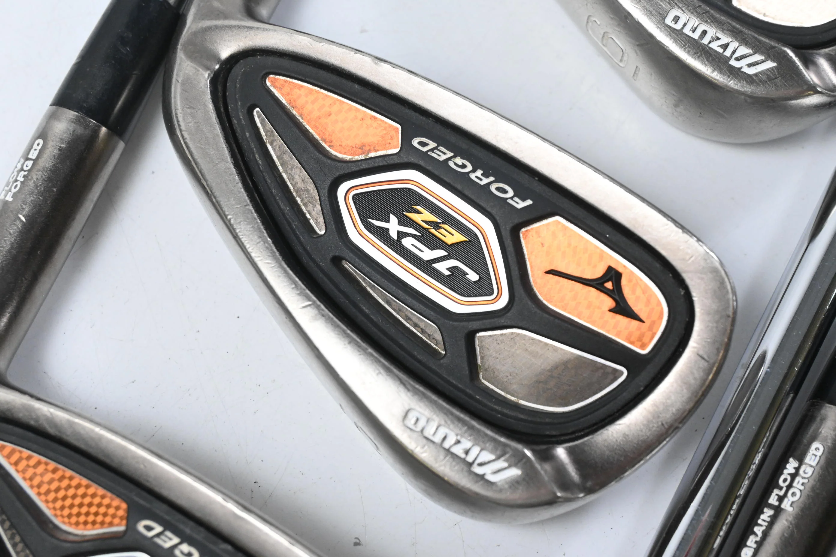 Mizuno JPX EZ Forged 2016 Irons / 4-PW / Regular Flex XP 105 Shafts