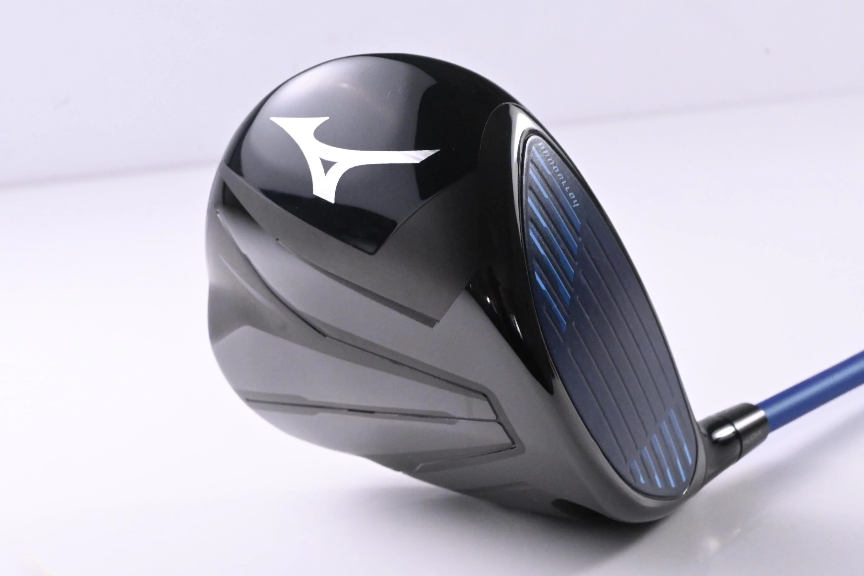 Mizuno JPX One Driver / 10.5 Degree / Regular Flex Project X Denali Frost Blue