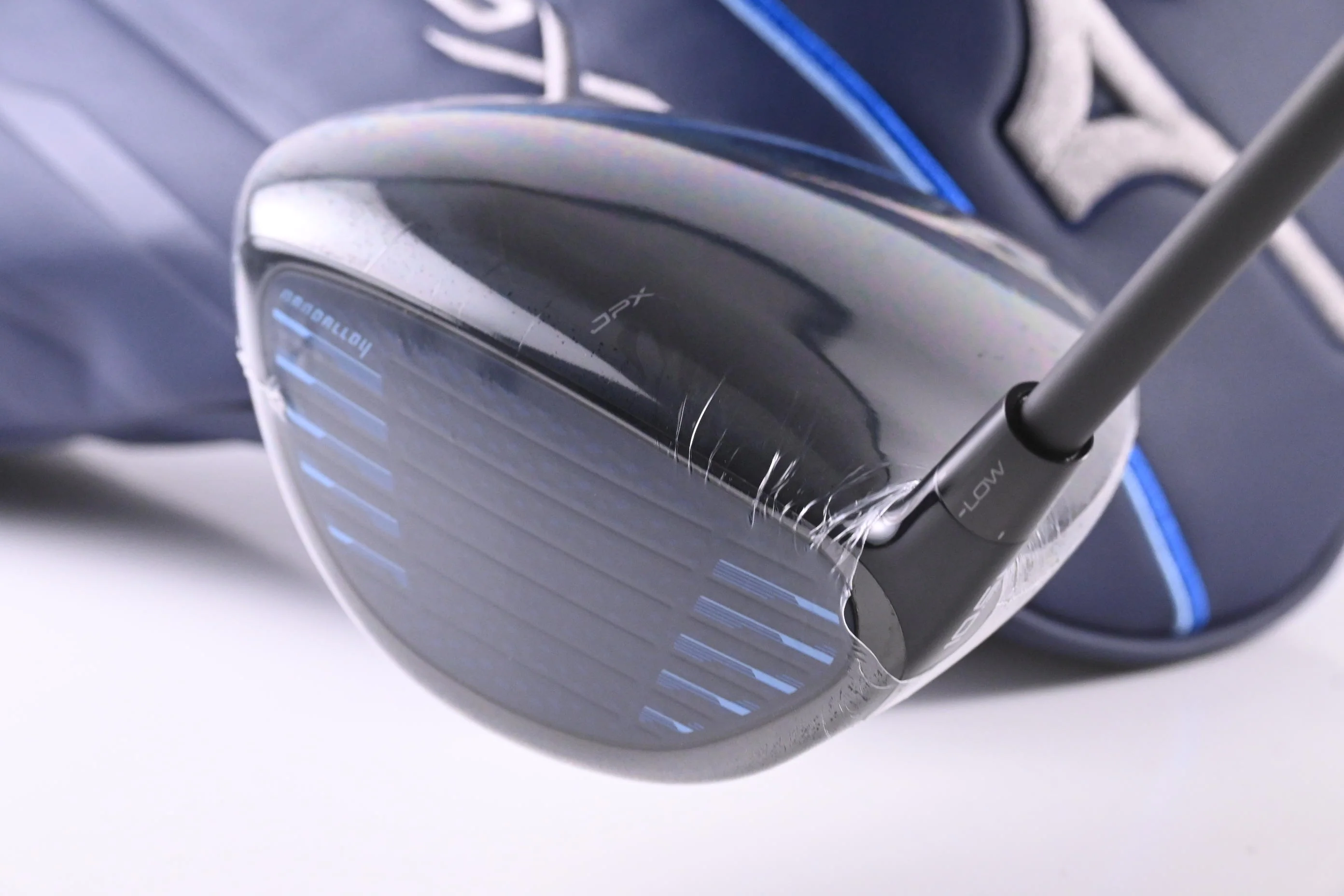 Mizuno JPX One Driver / 10.5 Degree / Regular Flex Tensei 1K Blue 55 Shaft - Image 4
