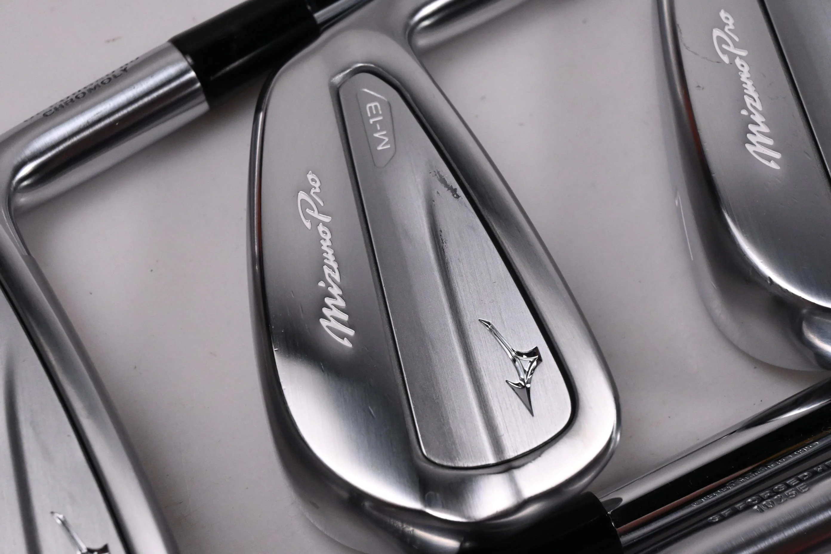 Mizuno Pro M-13 Irons / 5-PW / X-Flex N.S.Pro Modus³ Tour 120 Shafts