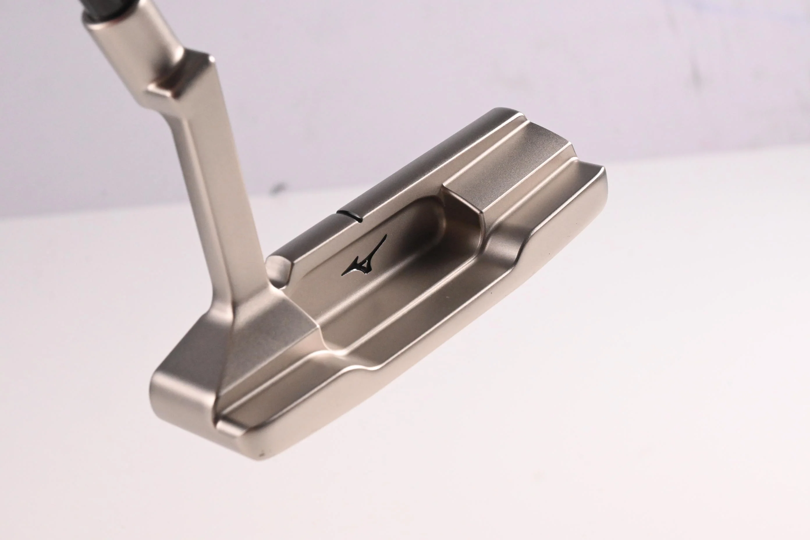 Mizuno M.Craft City Series Putter / 35 Inch - Image 4