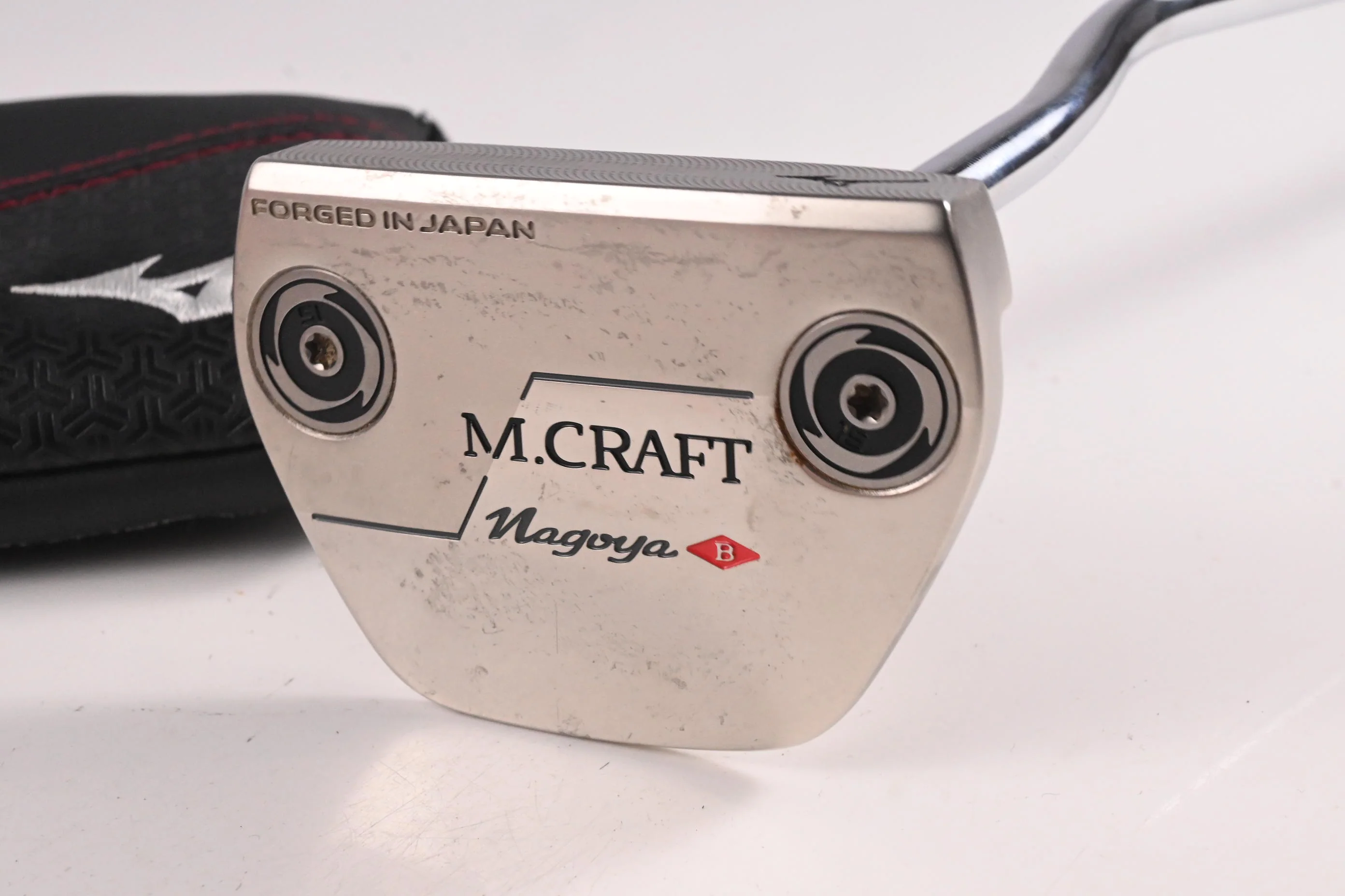 Mizuno M.Craft City Series Nagoya B Putter / 33 Inch