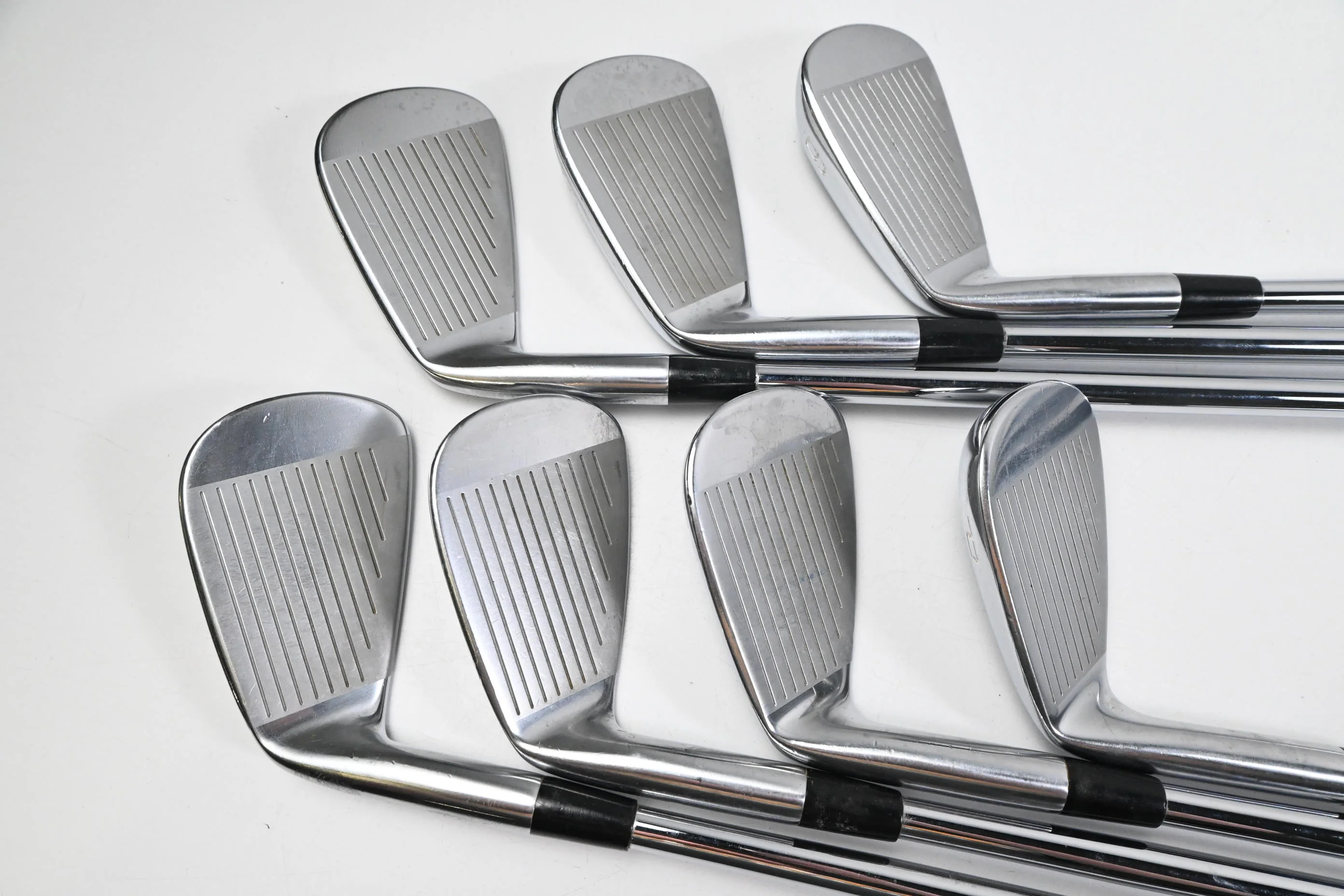 Mizuno MP-20 MMC Irons / 4-PW / Stiff Flex Dynamic Gold S300 120 Shafts - Image 3