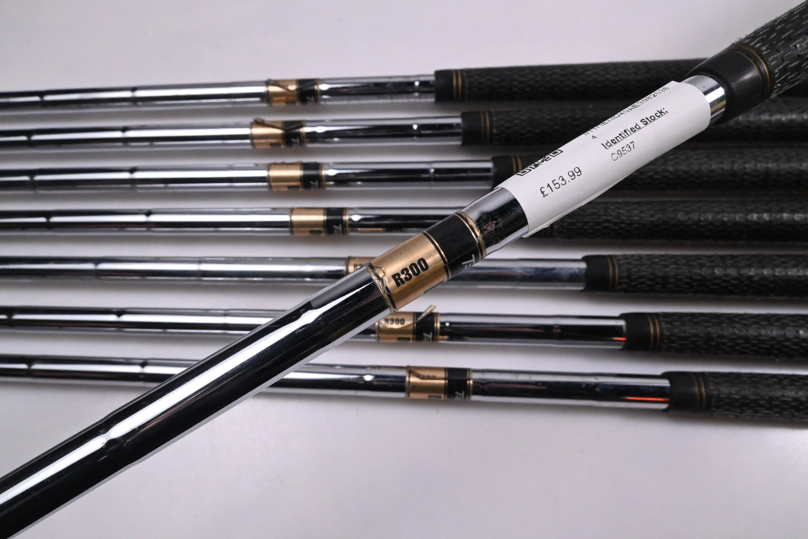Mizuno MP-30 Irons / 3-PW / Regular Flex Dynamic Gold R300 Shafts - Image 5