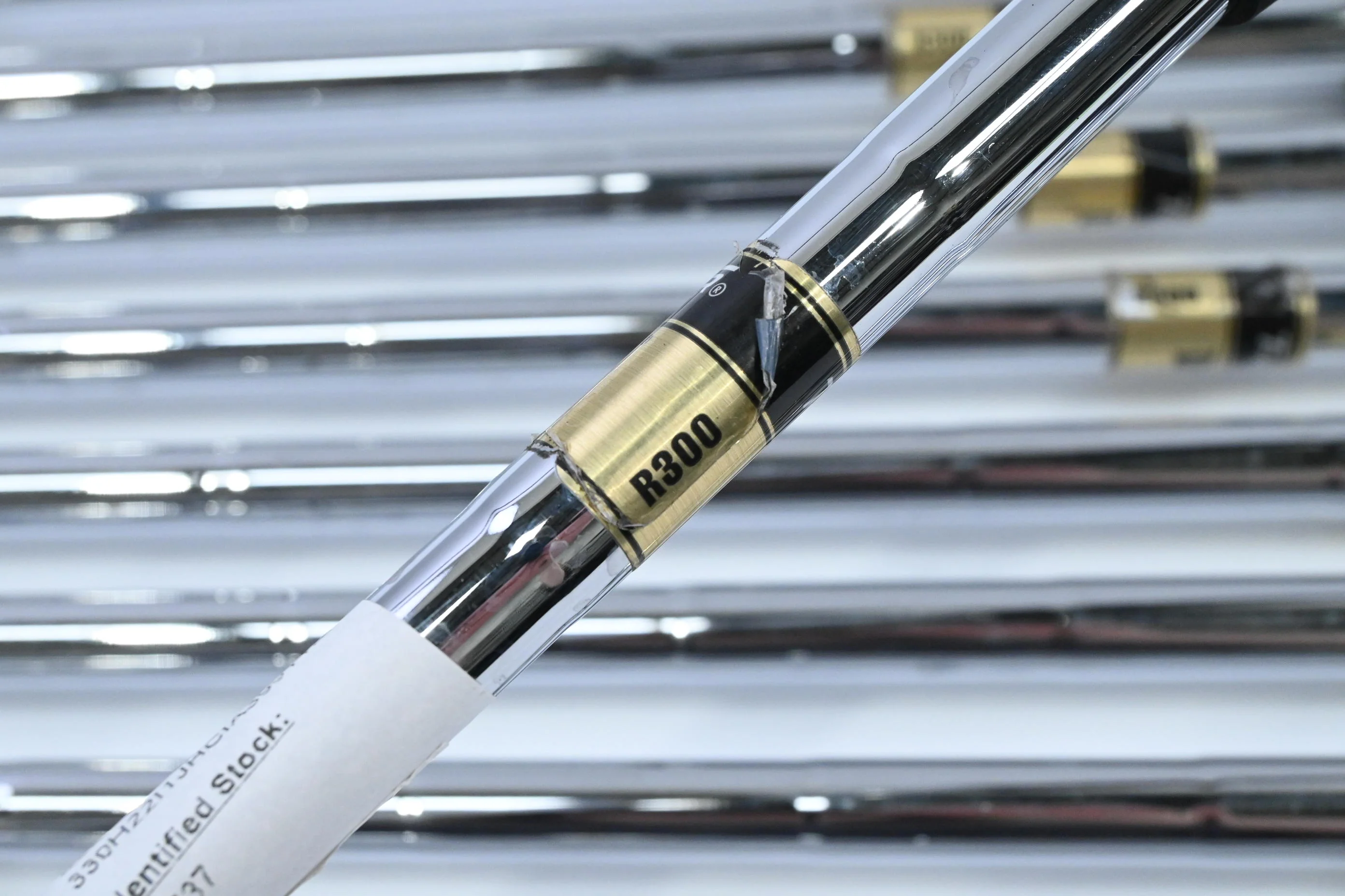 Mizuno MP-30 Irons / 2-PW / Regular Flex Dynamic Gold R300 Shafts - Image 5